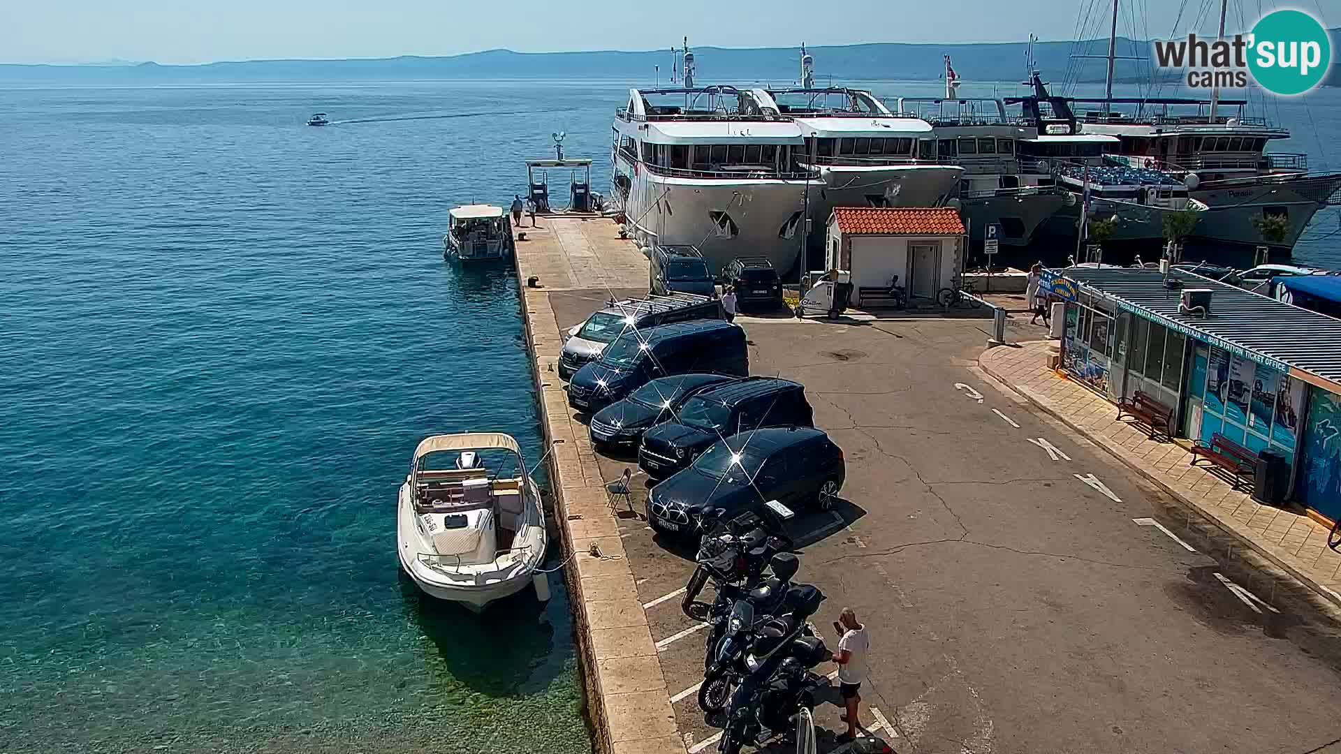 Webcam Bol Town Center & Marina – Live View from Bol, Brač