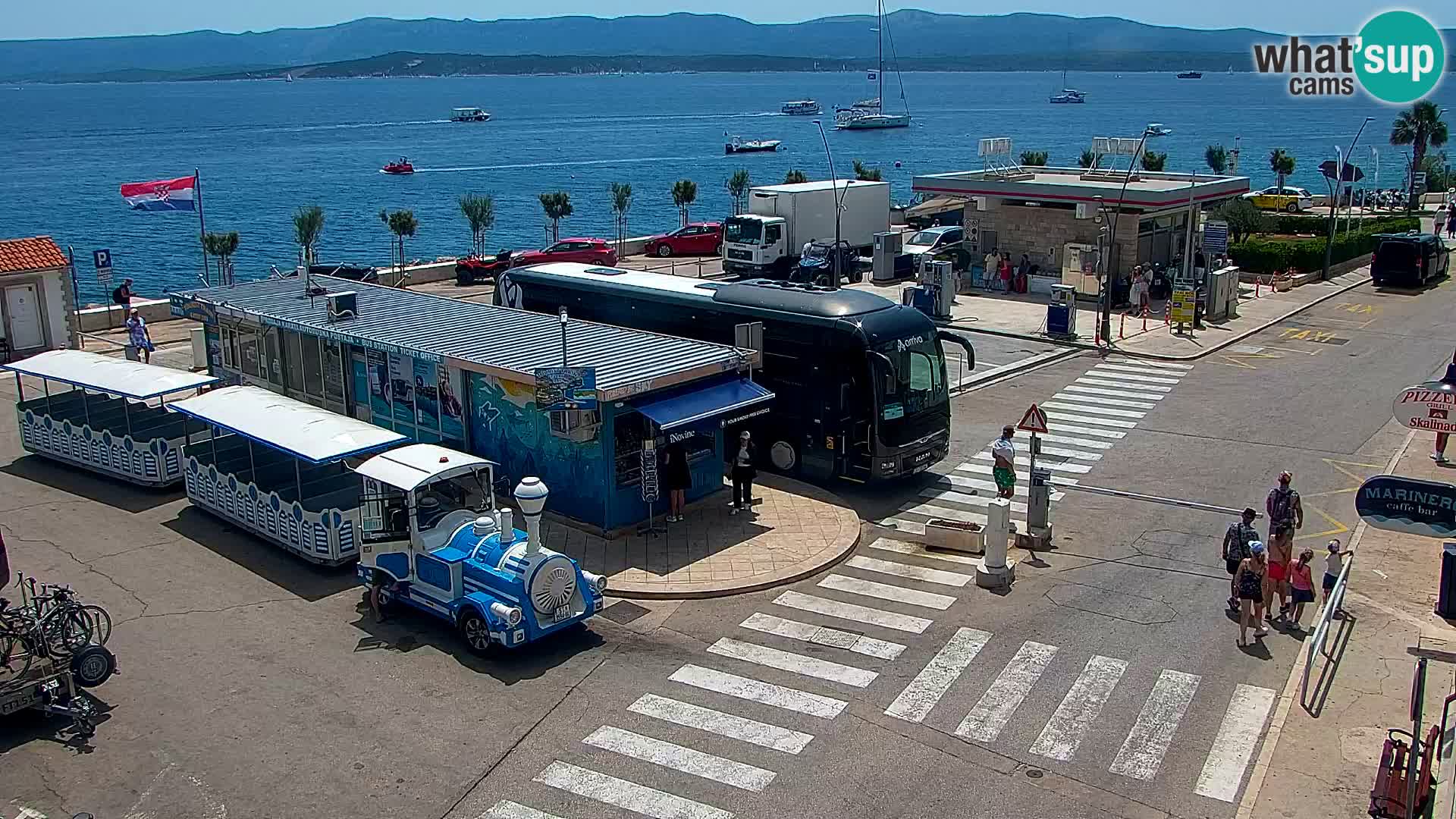 Webcam Bol Town Center & Marina – Live View from Bol, Brač