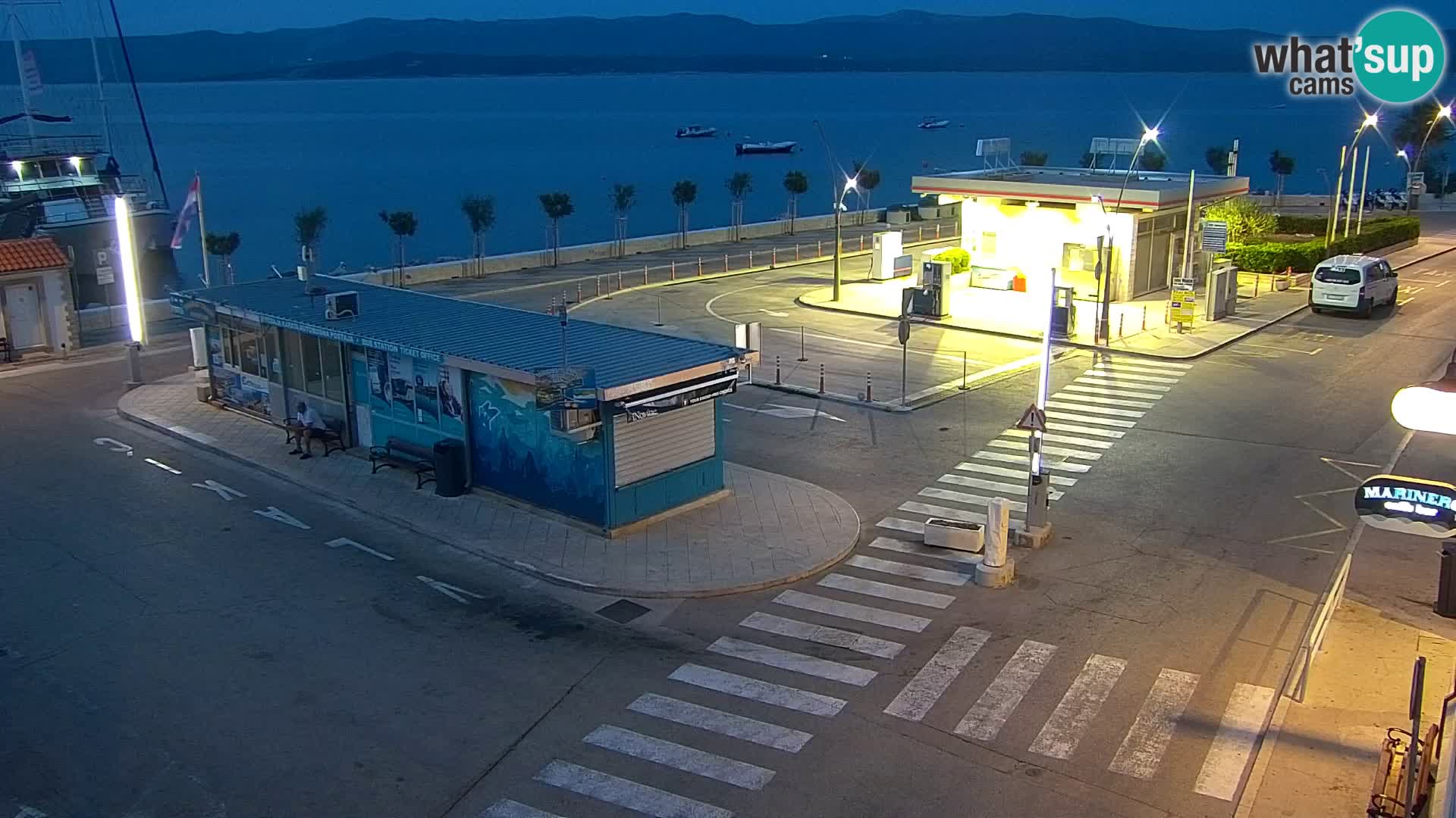 Webcam Bol Town Center & Marina – Live View from Bol, Brač