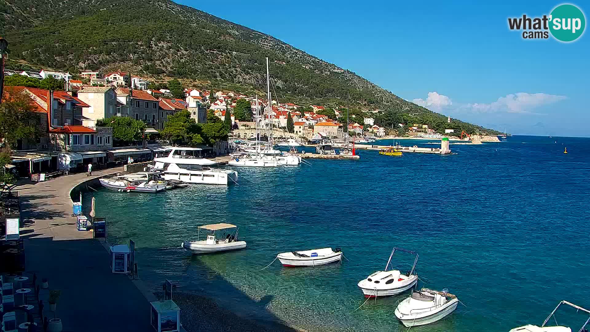 Webcam Bol Town Center & Marina – Live View from Bol, Brač