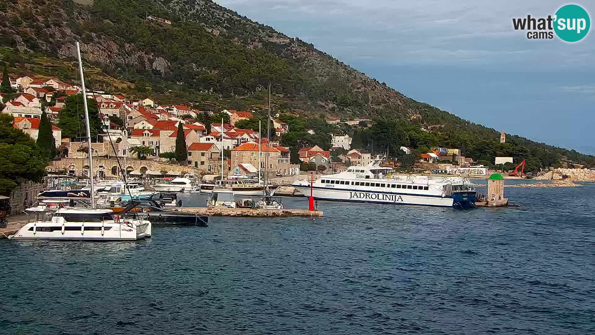 Webcam Bol Town Center & Marina – Live View from Bol, Brač