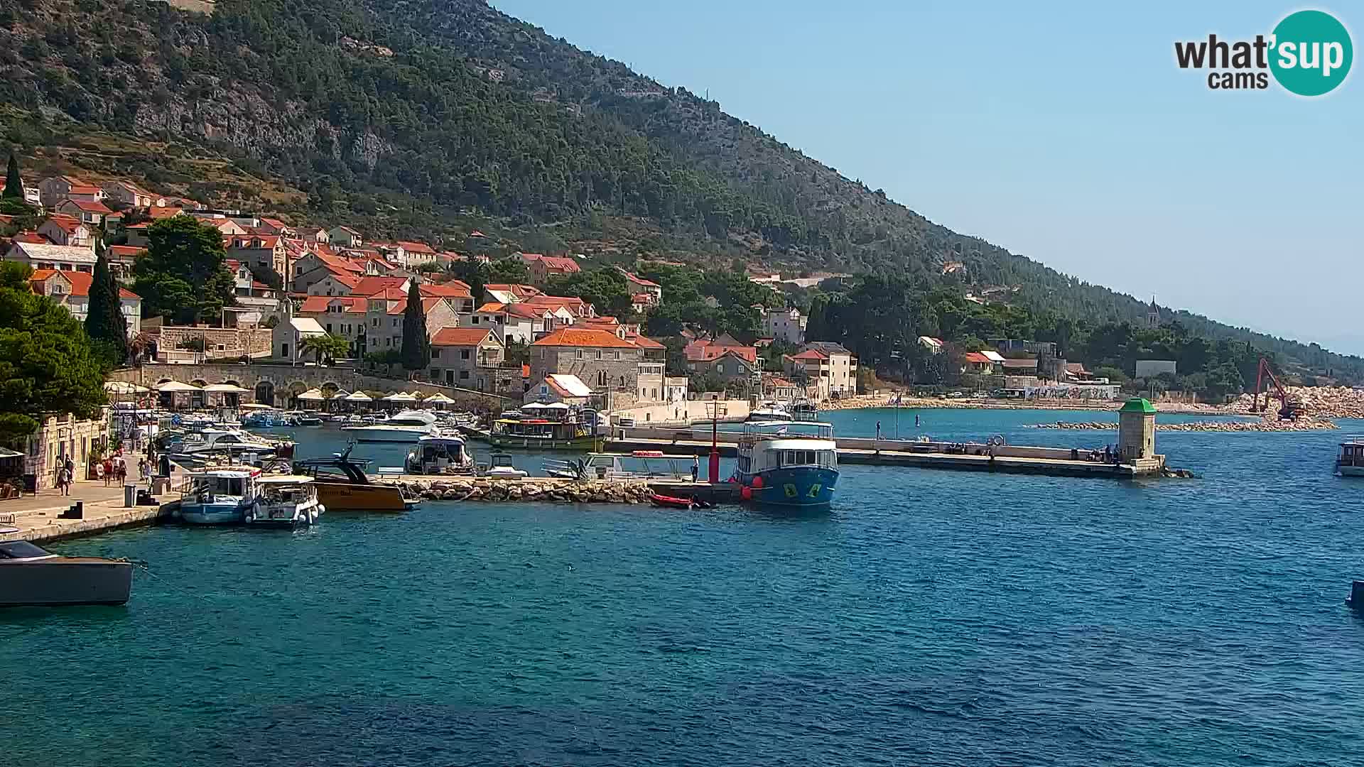 Webcam Bol Town Center & Marina – Live View from Bol, Brač