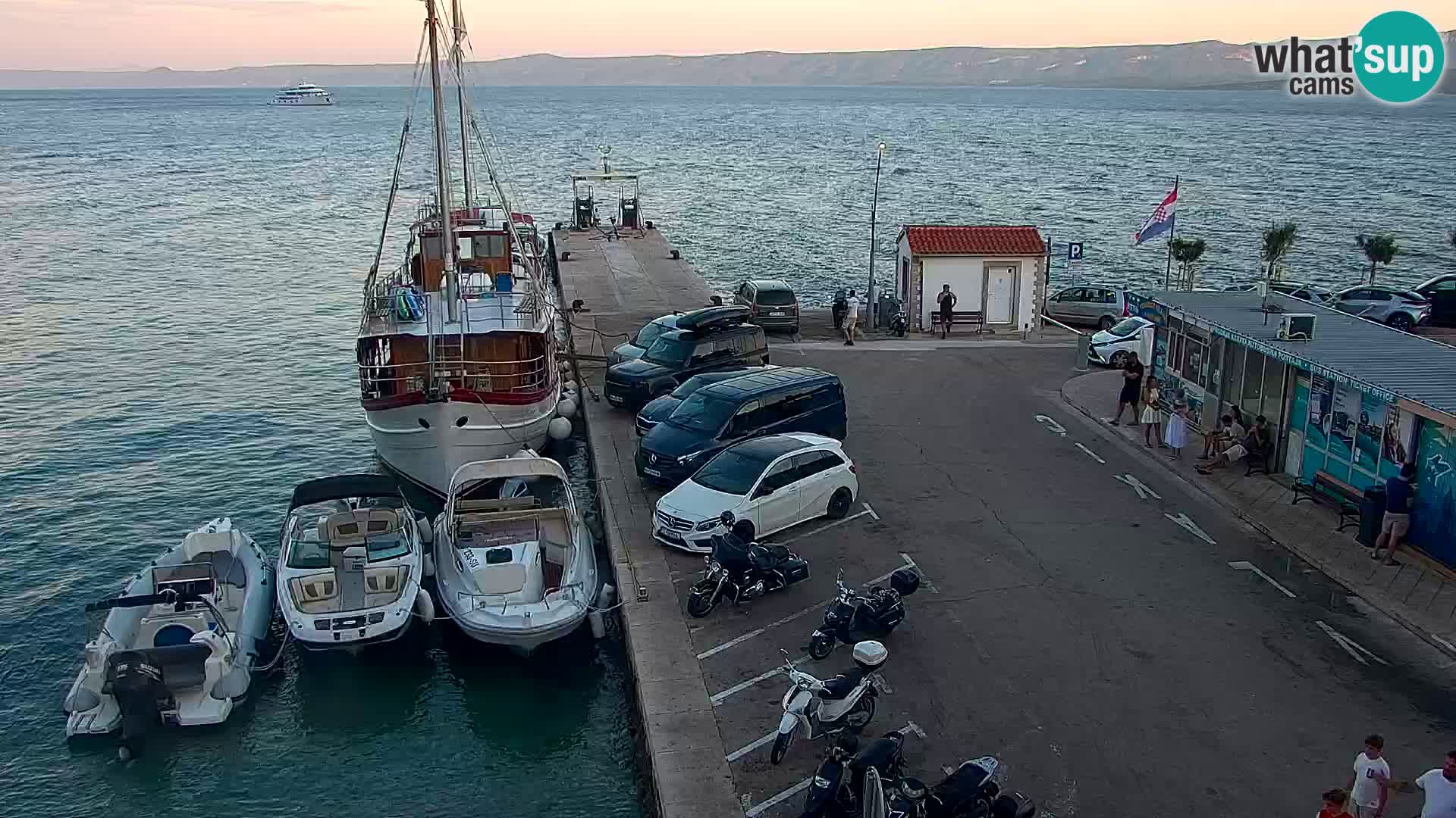 Webcam Bol centre-ville & marina – Vue en direct depuis Bol, île de Brač