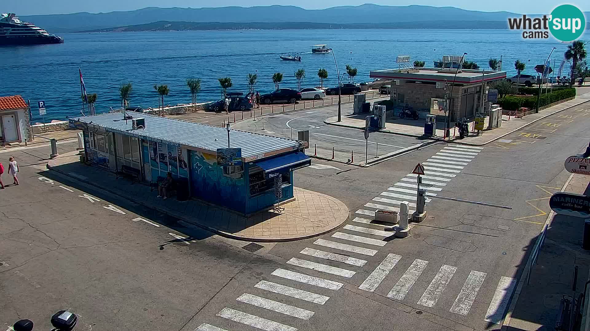 Webcam Bol Hafen & Ortszentrum – Liveblick aus Bol auf der Insel Brač