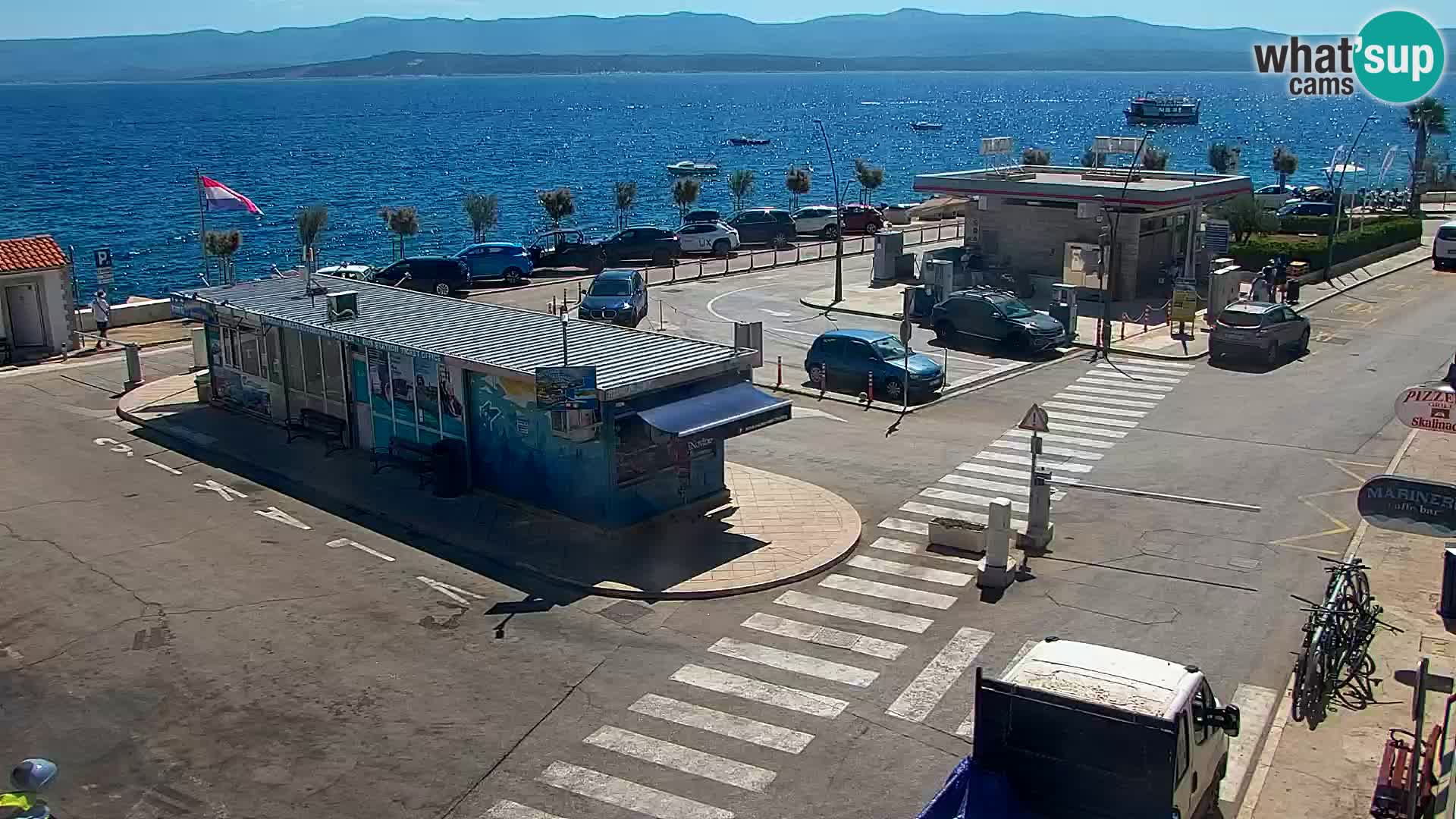Webcam Bol Town Center & Marina – Live View from Bol, Brač