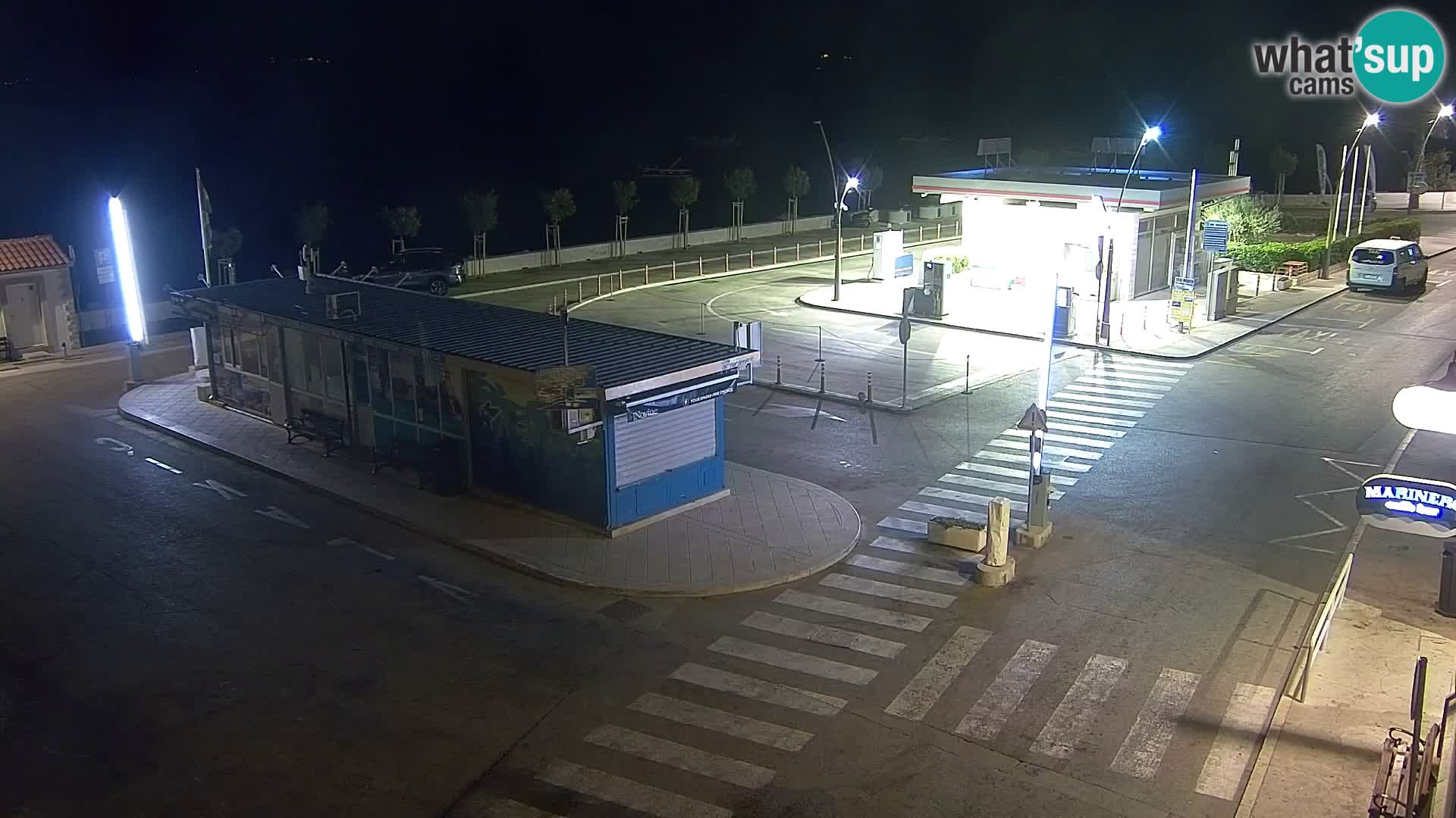Webcam Bol Centro e Marina – Vista live dal porto di Bol