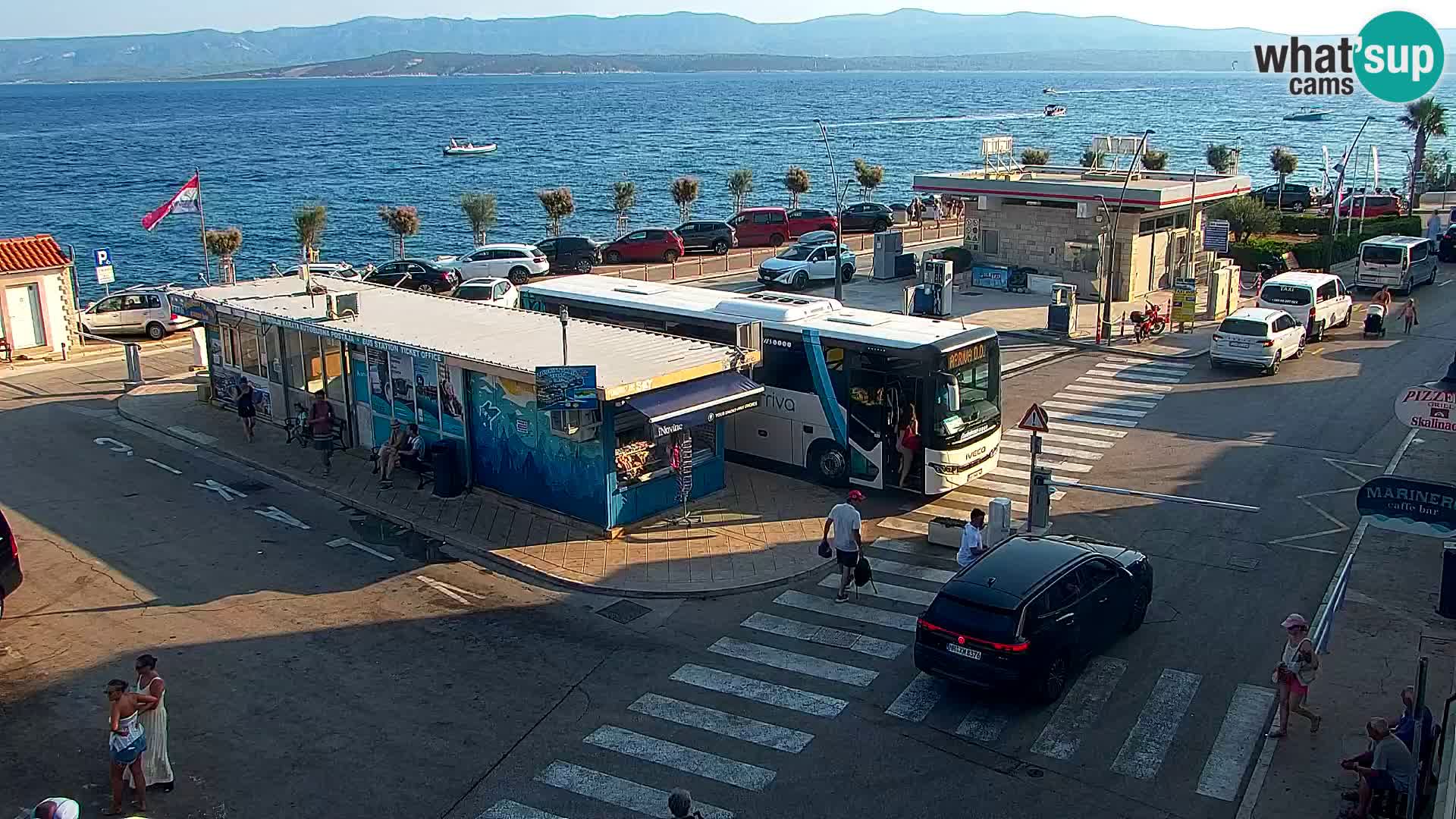 Webcam Bol Hafen & Ortszentrum – Liveblick aus Bol auf der Insel Brač