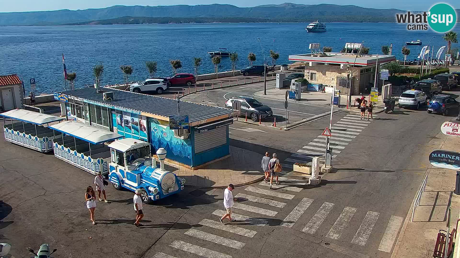 Webcam Bol Centro e Marina – Vista live dal porto di Bol