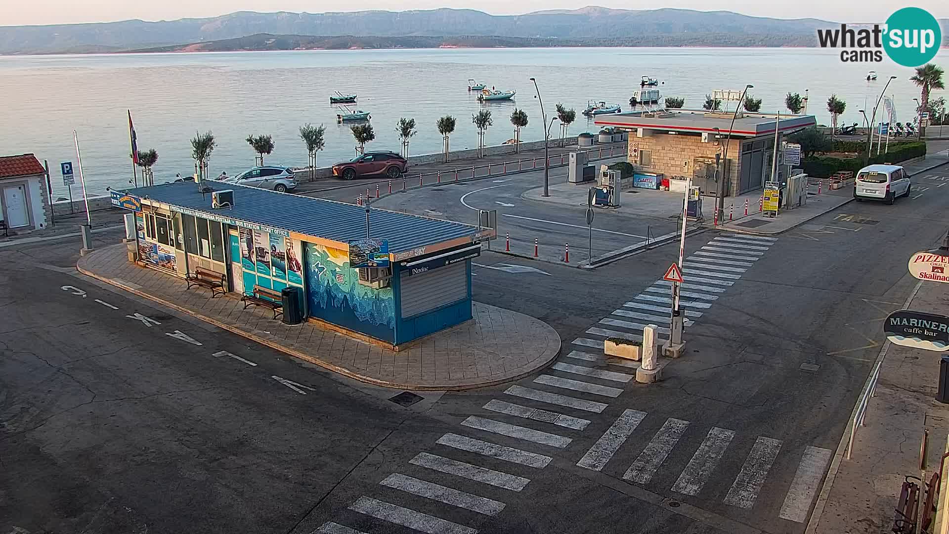 Webcam Bol Hafen & Ortszentrum – Liveblick aus Bol auf der Insel Brač