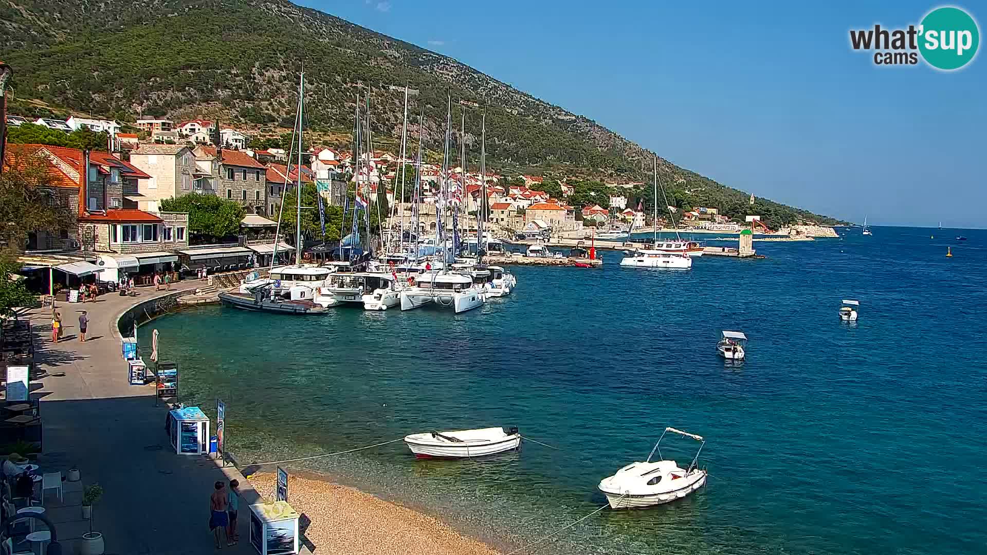 Webcam Bol Hafen & Ortszentrum – Liveblick aus Bol auf der Insel Brač