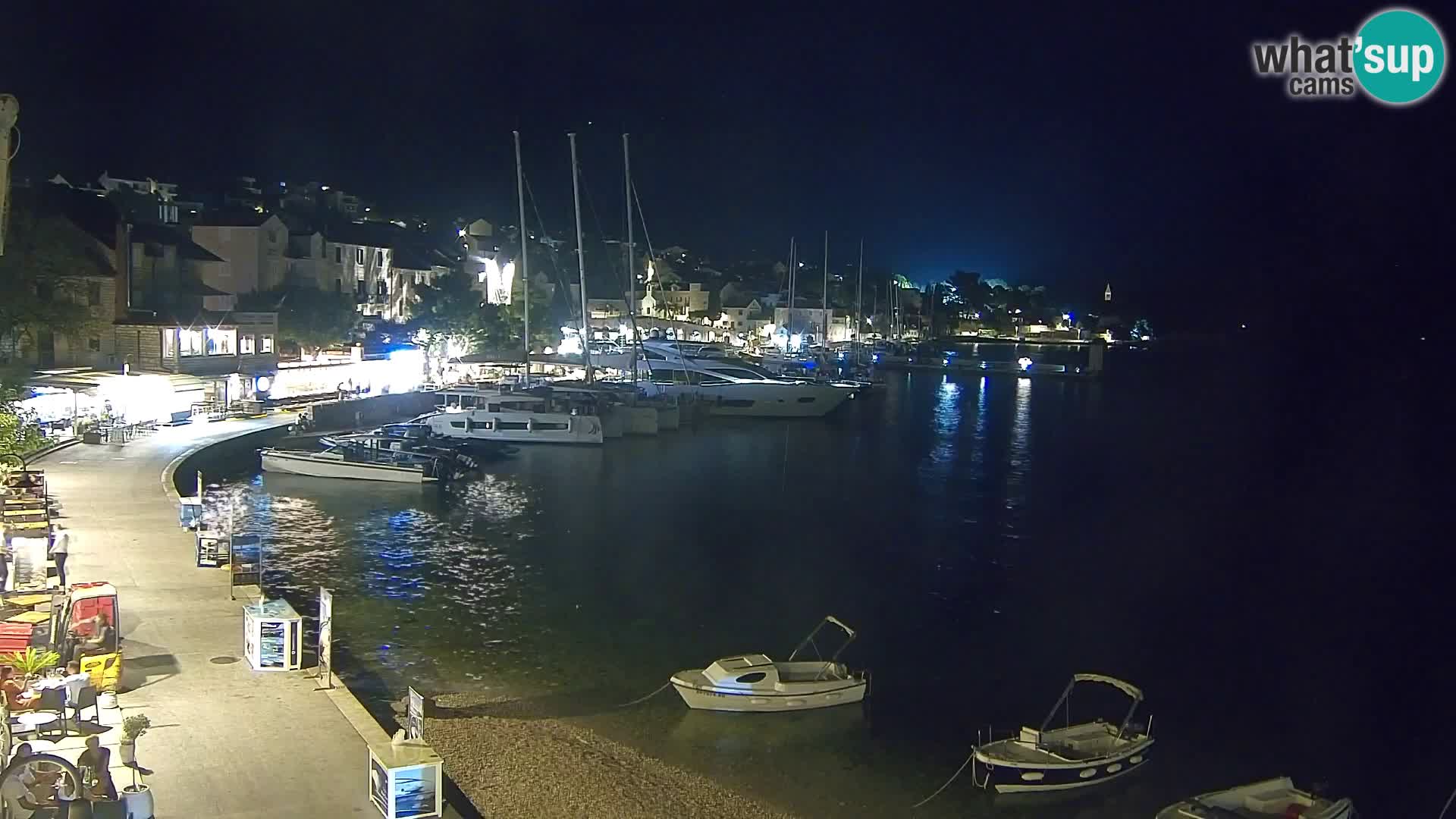 Webcam Bol Town Center & Marina – Live View from Bol, Brač