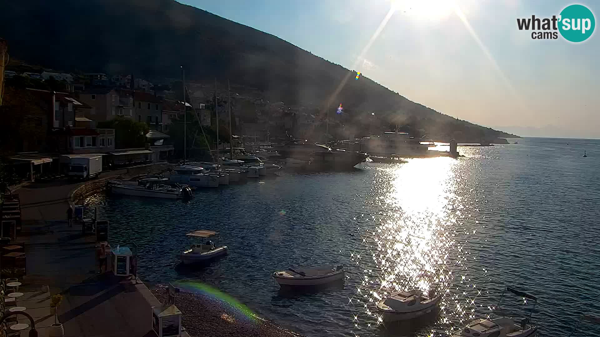 Webcam Bol Town Center & Marina – Live View from Bol, Brač
