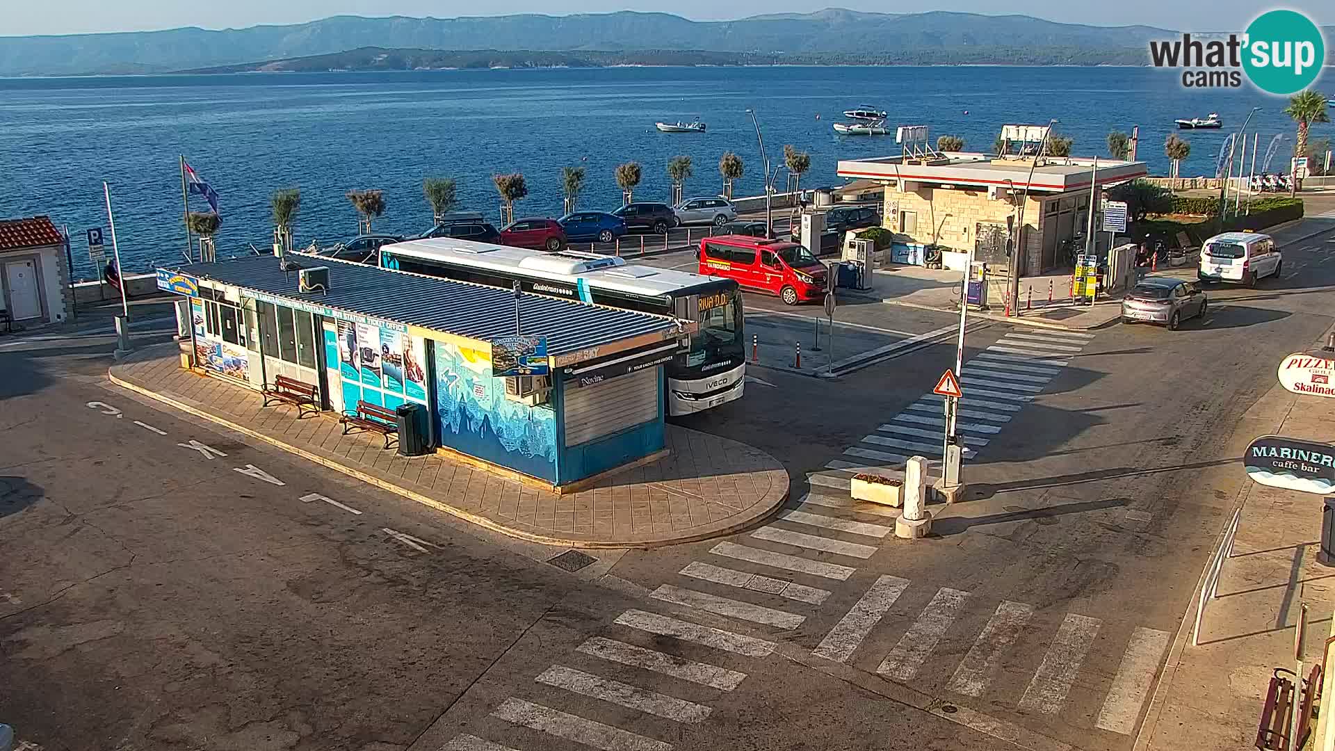 Webcam Bol Hafen & Ortszentrum – Liveblick aus Bol auf der Insel Brač