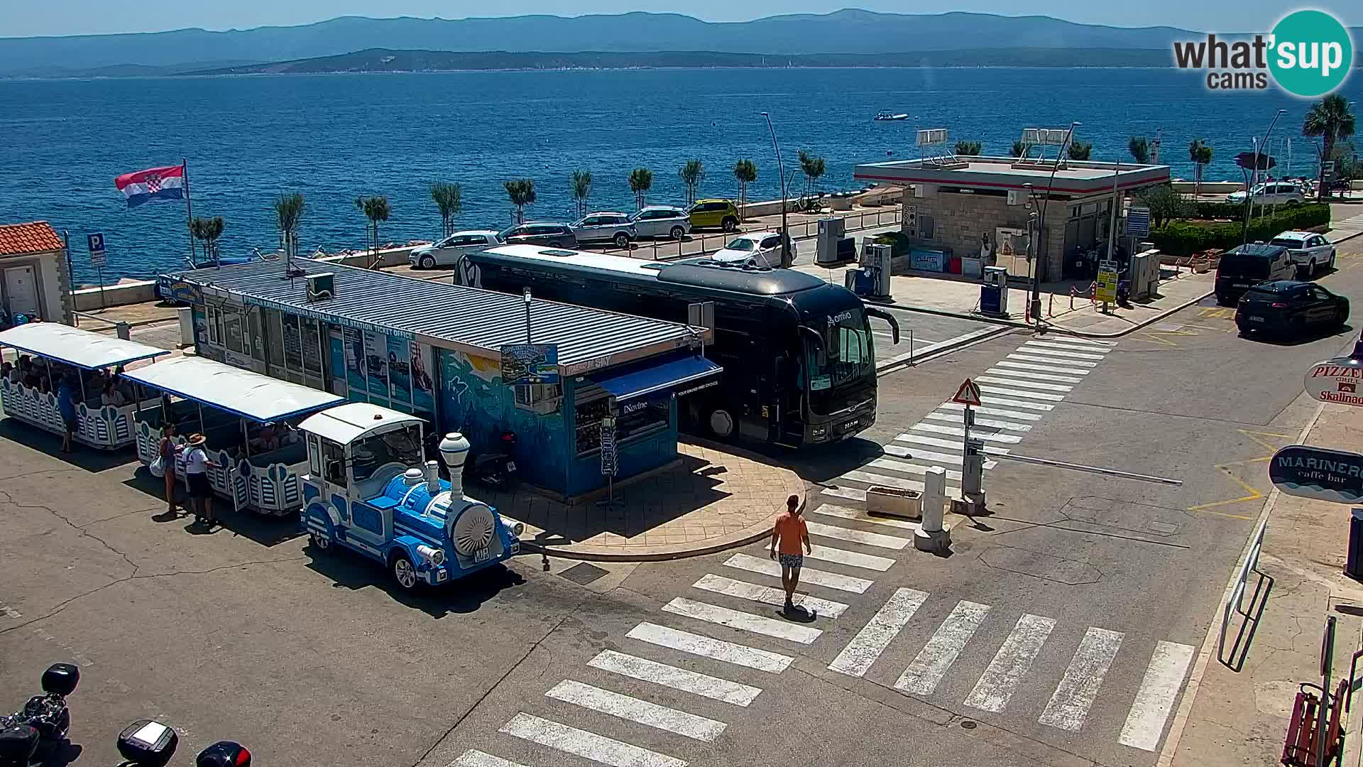 Webcam Bol Centro e Marina – Vista live dal porto di Bol