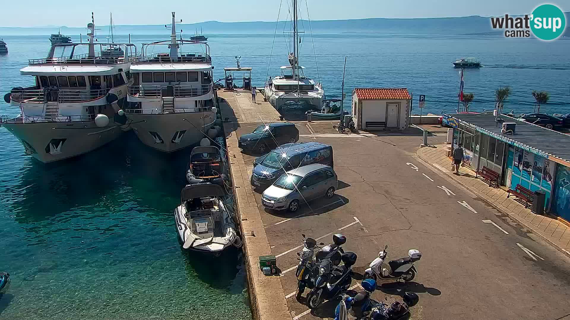 Webcam Bol Hafen & Ortszentrum – Liveblick aus Bol auf der Insel Brač