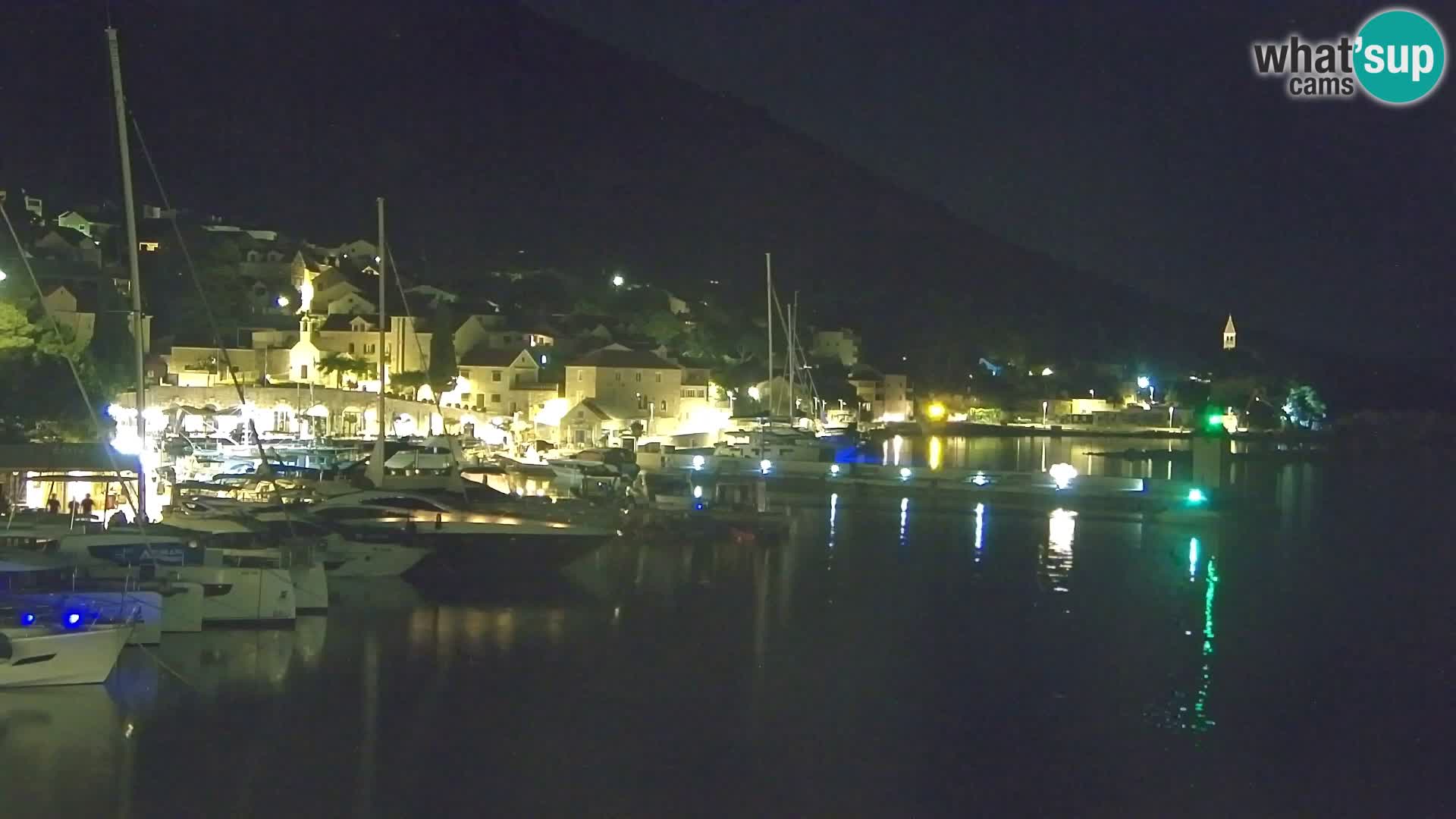 Webcam Bol Hafen & Ortszentrum – Liveblick aus Bol auf der Insel Brač