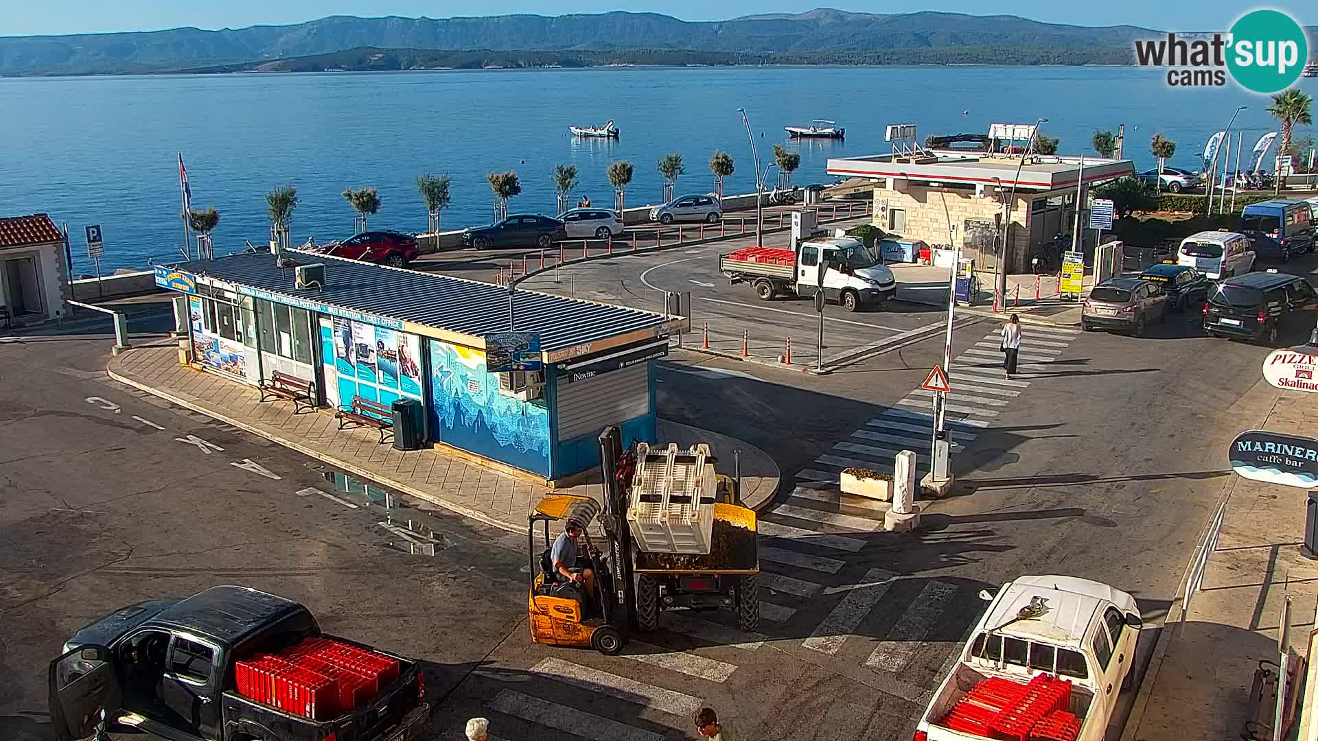 Webcam Bol Town Center & Marina – Live View from Bol, Brač