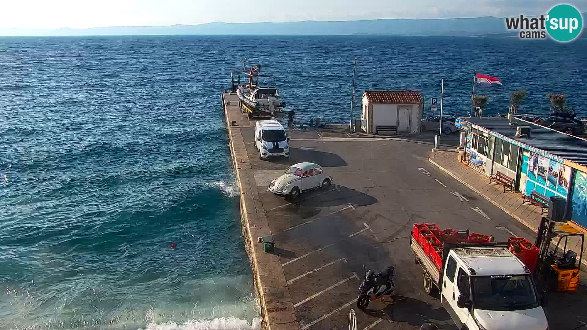 Webcam Bol Town Center & Marina – Live View from Bol, Brač