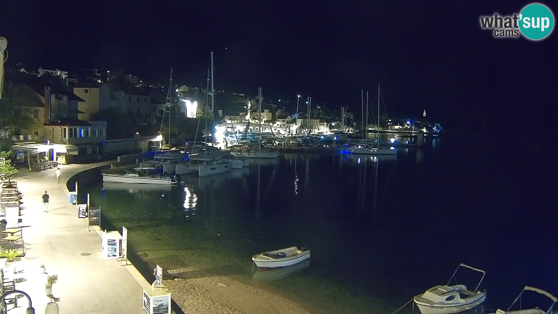 Webcam Bol Hafen & Ortszentrum – Liveblick aus Bol auf der Insel Brač