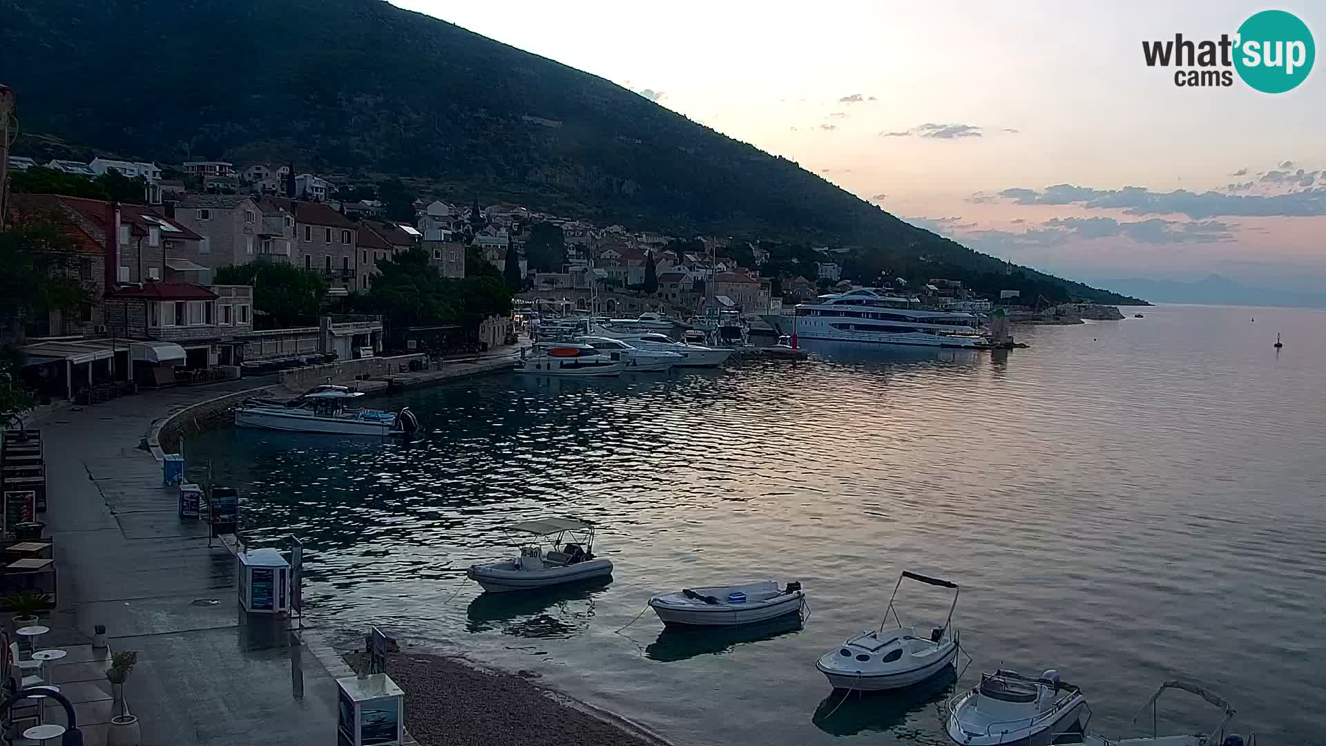 Webcam Bol Centre-Ville & Marina – Vue en direct depuis Bol, île de Brač