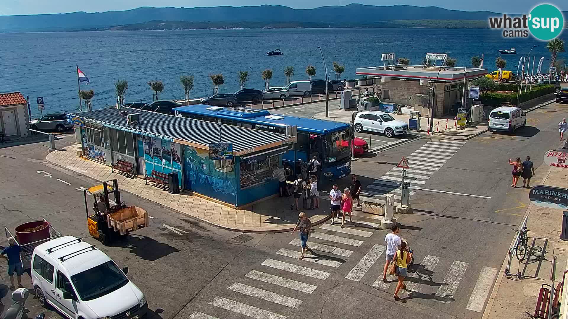 Webcam Bol Hafen & Ortszentrum – Liveblick aus Bol auf der Insel Brač
