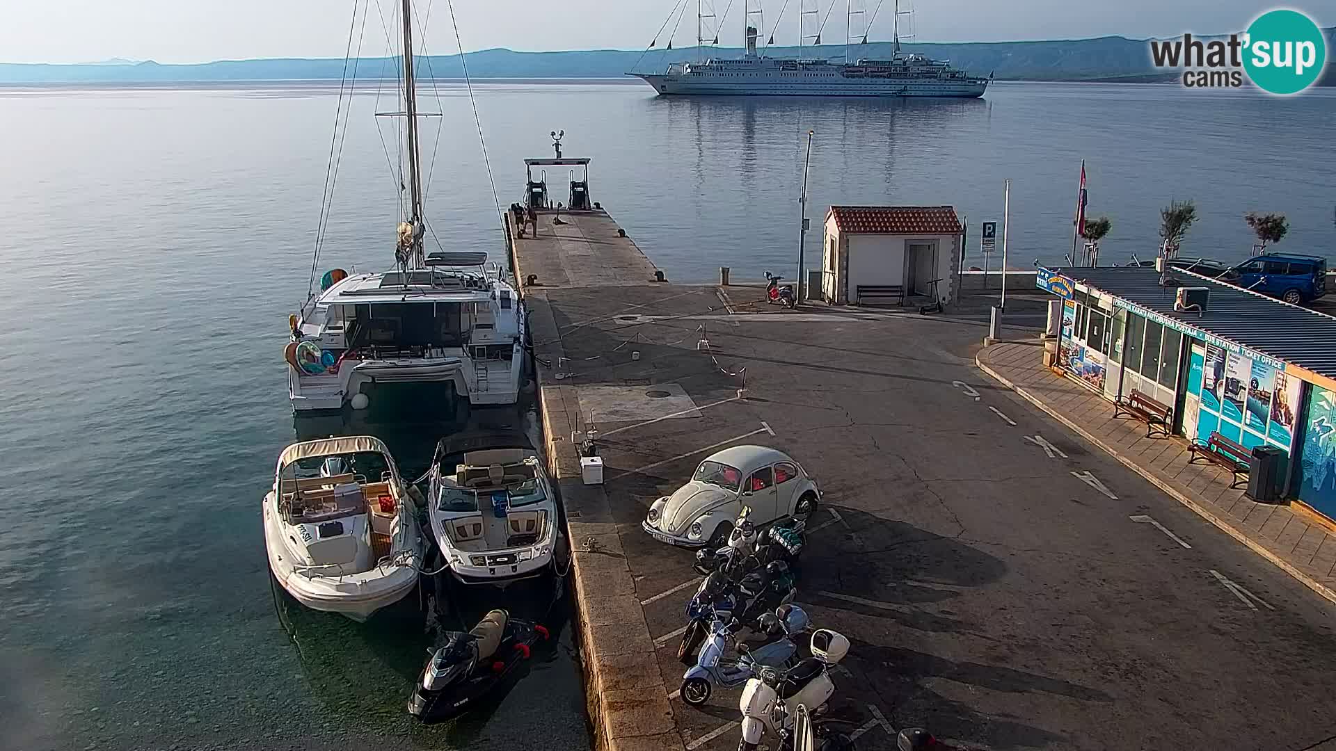 Webcam Bol Centre-Ville & Marina – Vue en direct depuis Bol, île de Brač