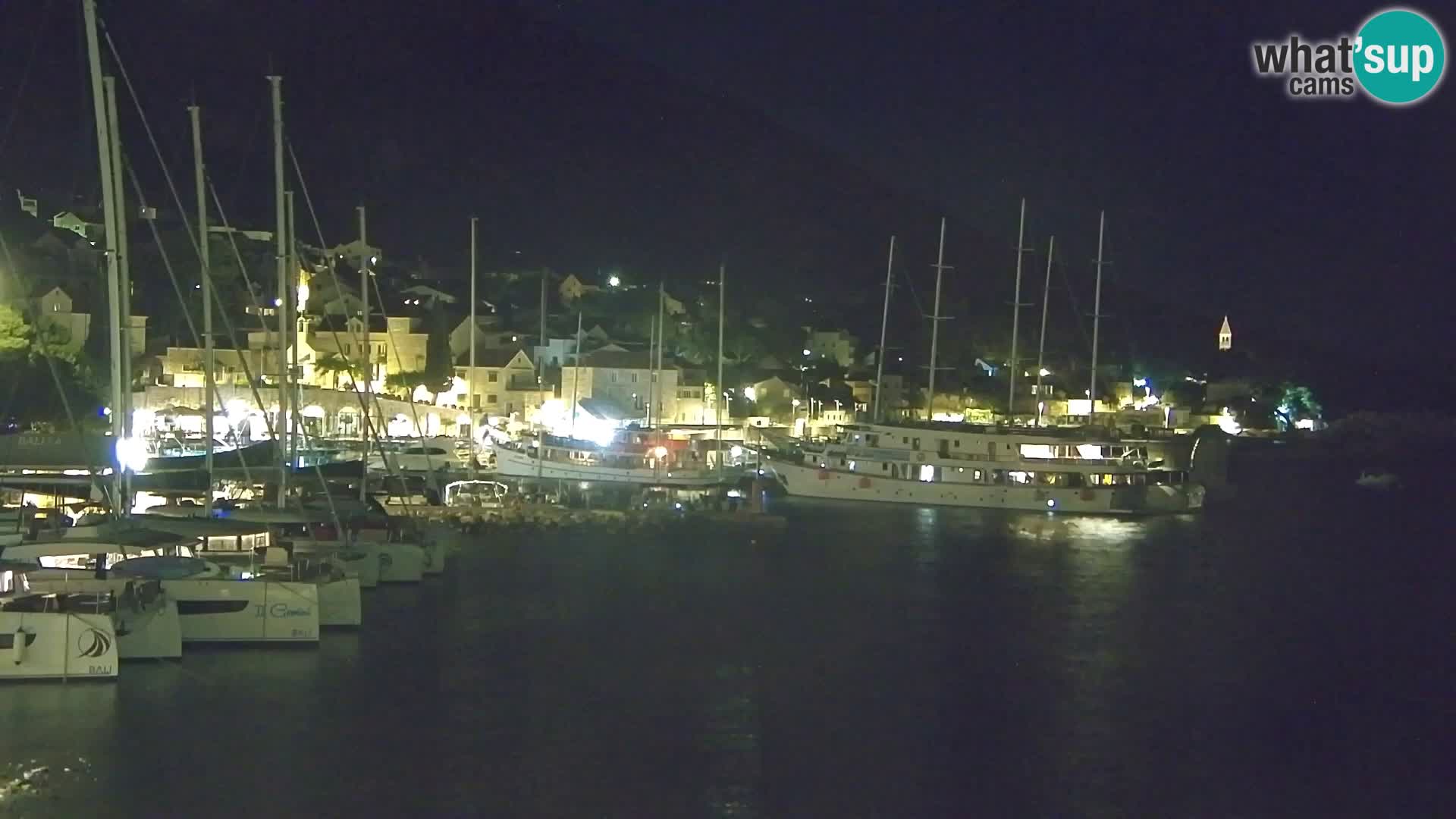 Webcam Bol Town Center & Marina – Live View from Bol, Brač