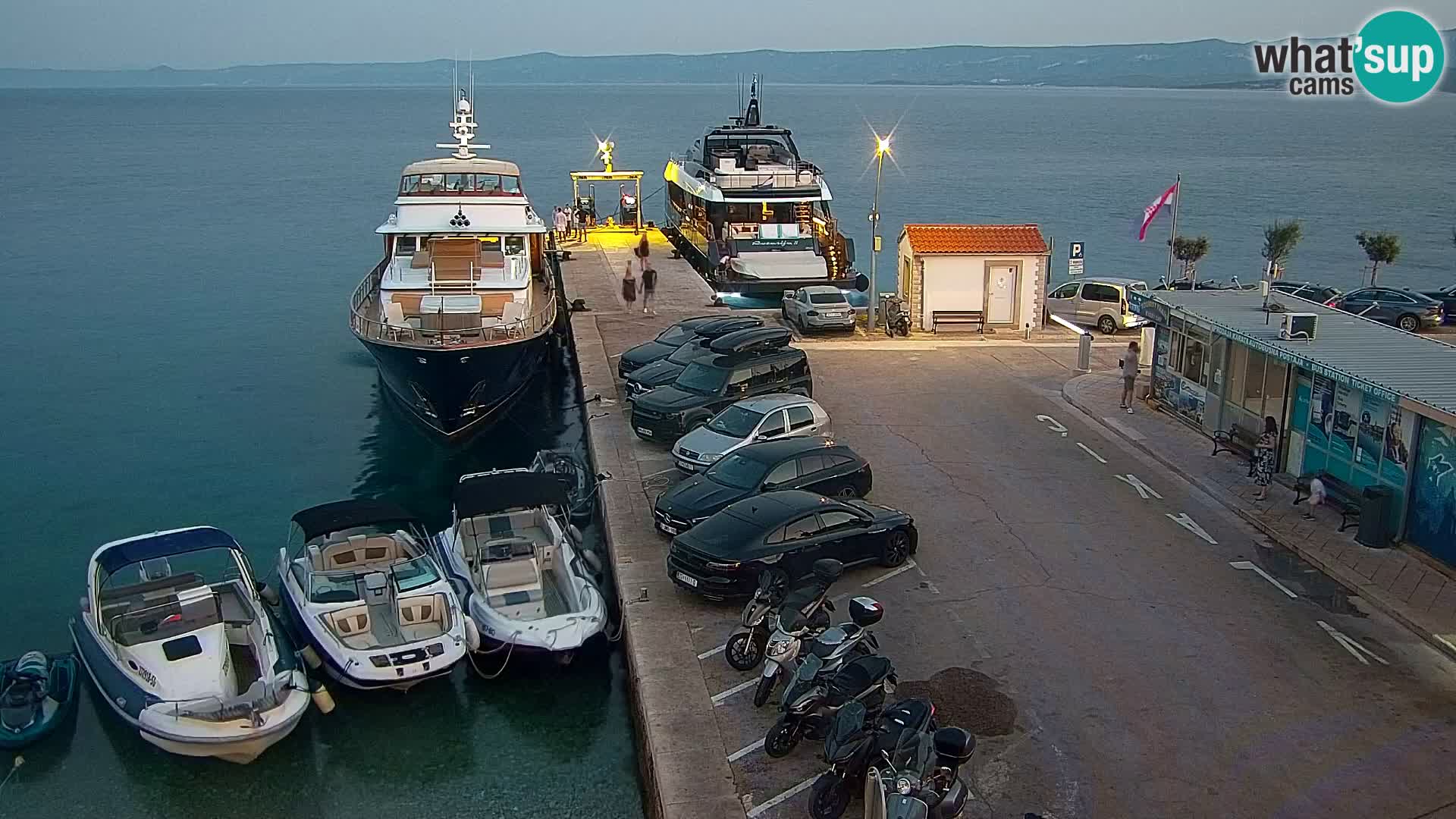 Webcam Bol Centre-Ville & Marina – Vue en direct depuis Bol, île de Brač
