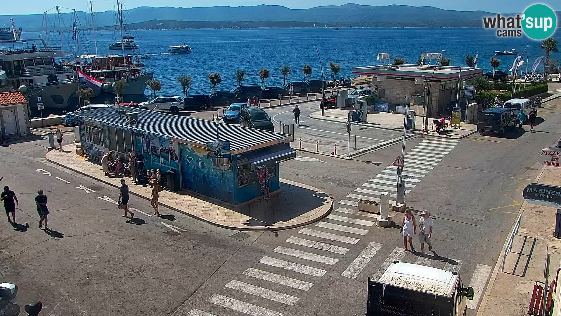 Webcam Bol Town Center & Marina – Live View from Bol, Brač