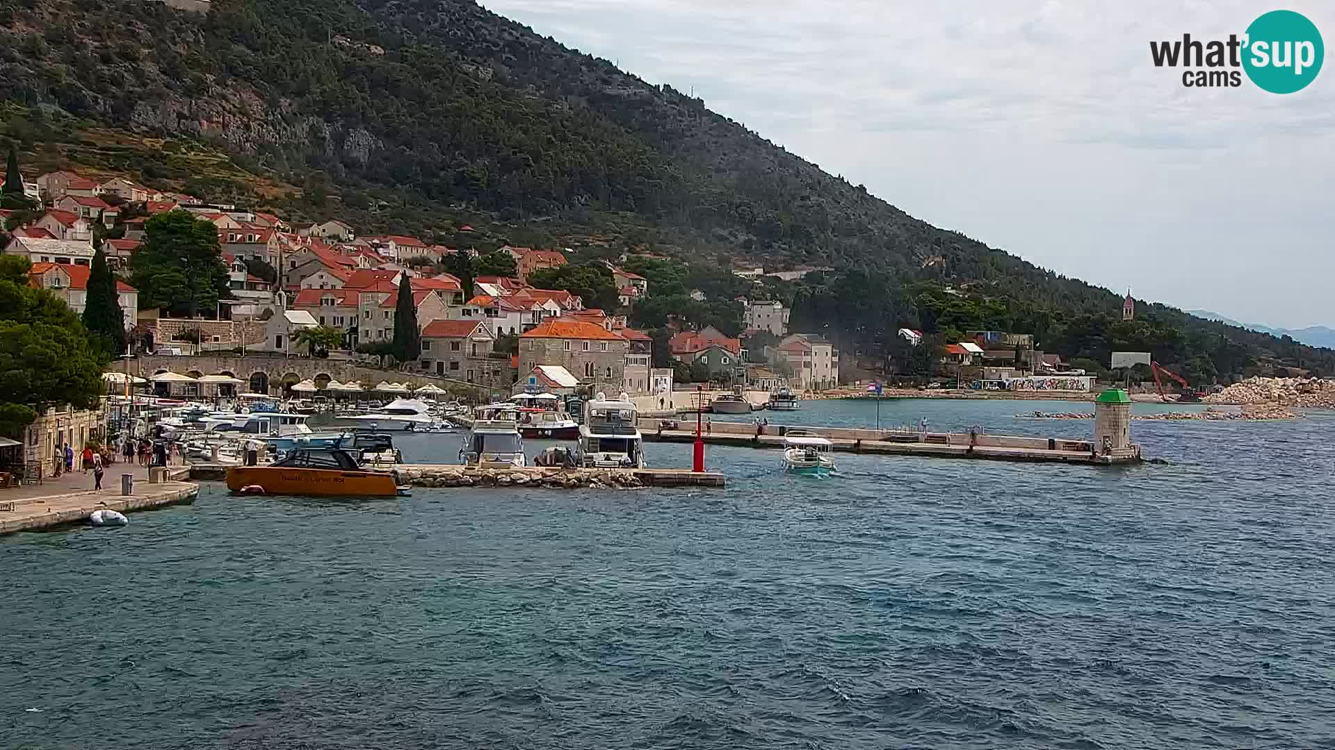 Webcam Bol Town Center & Marina – Live View from Bol, Brač