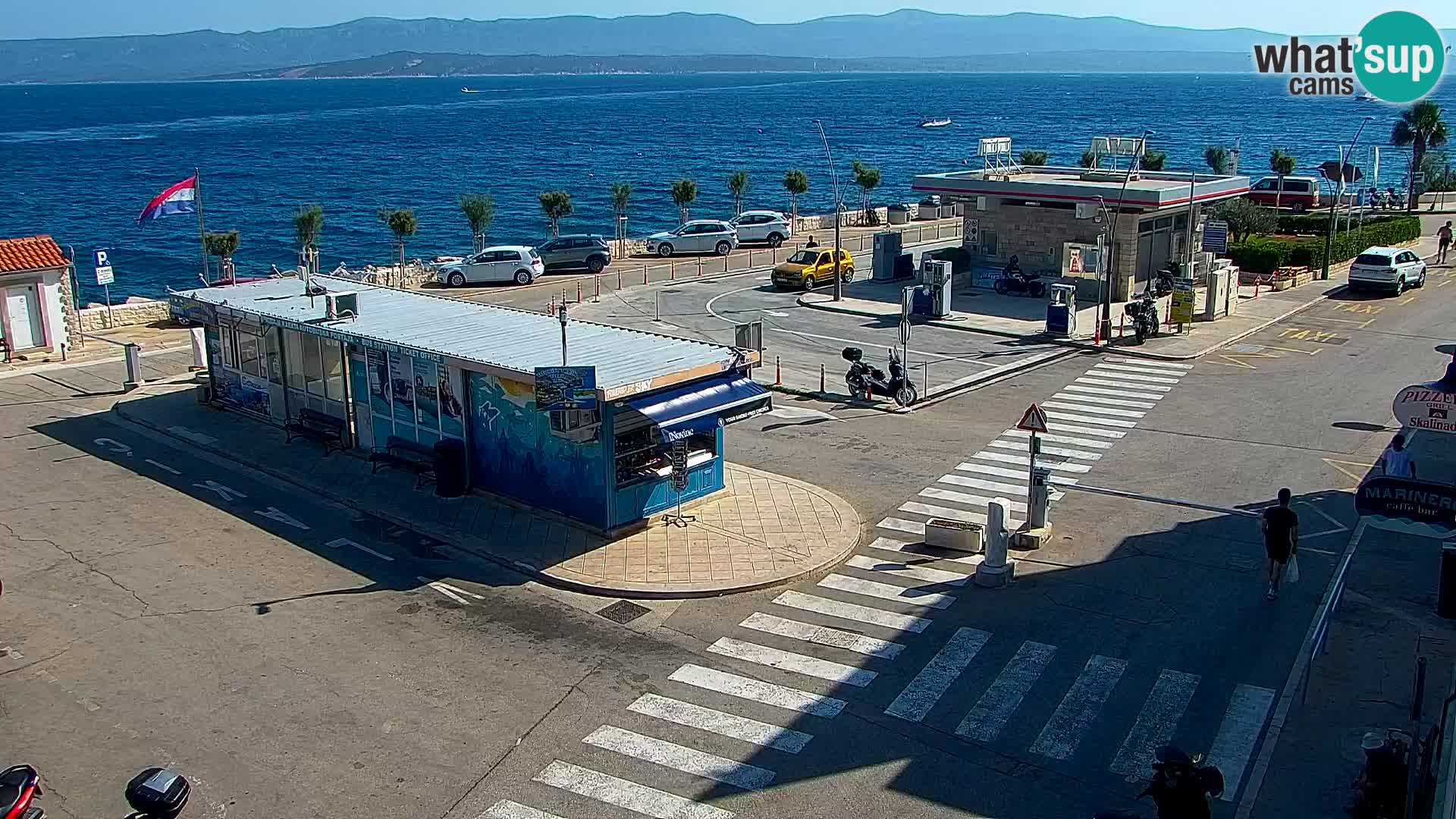 Webcam Bol Town Center & Marina – Live View from Bol, Brač