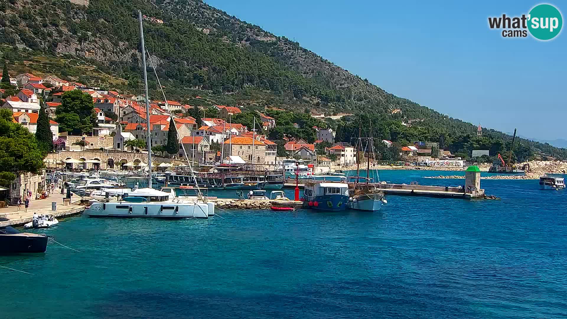 Webcam Bol centre-ville & marina – Vue en direct depuis Bol, île de Brač