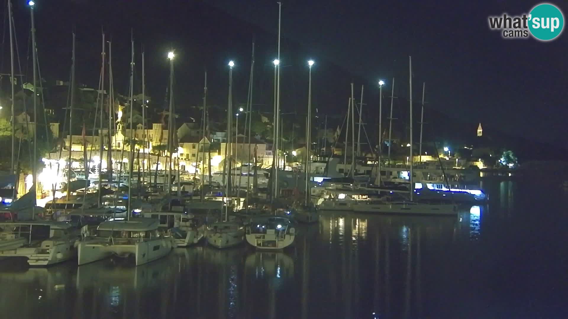 Webcam Bol Hafen & Ortszentrum – Liveblick aus Bol auf der Insel Brač