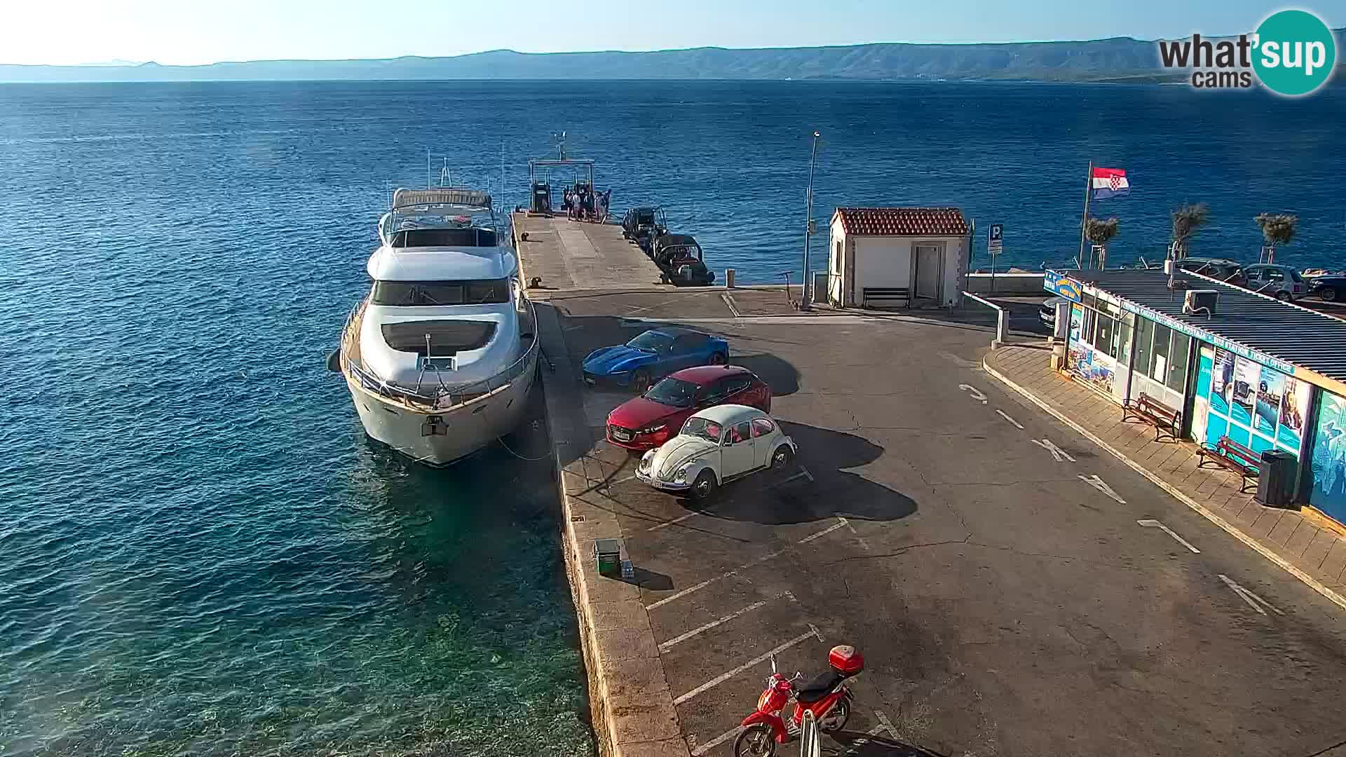 Webcam Bol Centro e Marina – Vista live dal porto di Bol