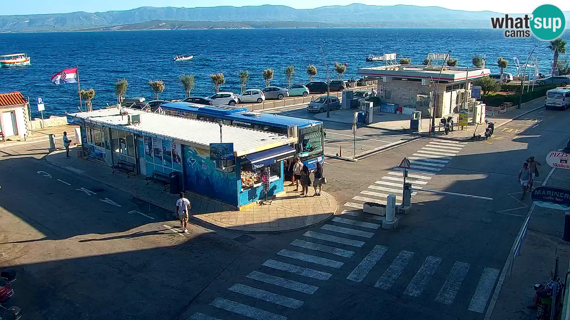 Webcam Bol Hafen & Ortszentrum – Liveblick aus Bol auf der Insel Brač