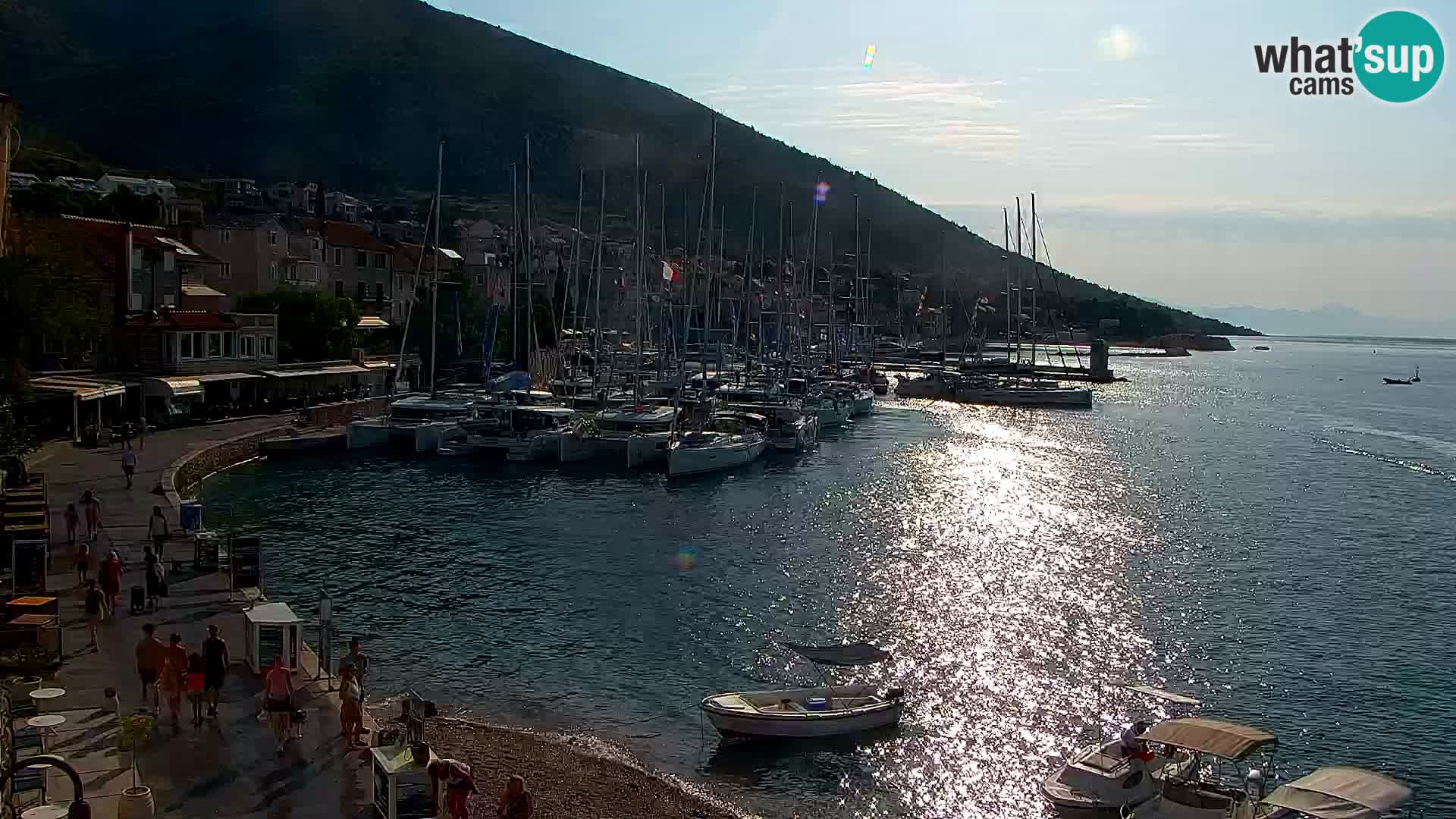 Webcam Bol Centre-Ville & Marina – Vue en direct depuis Bol, île de Brač