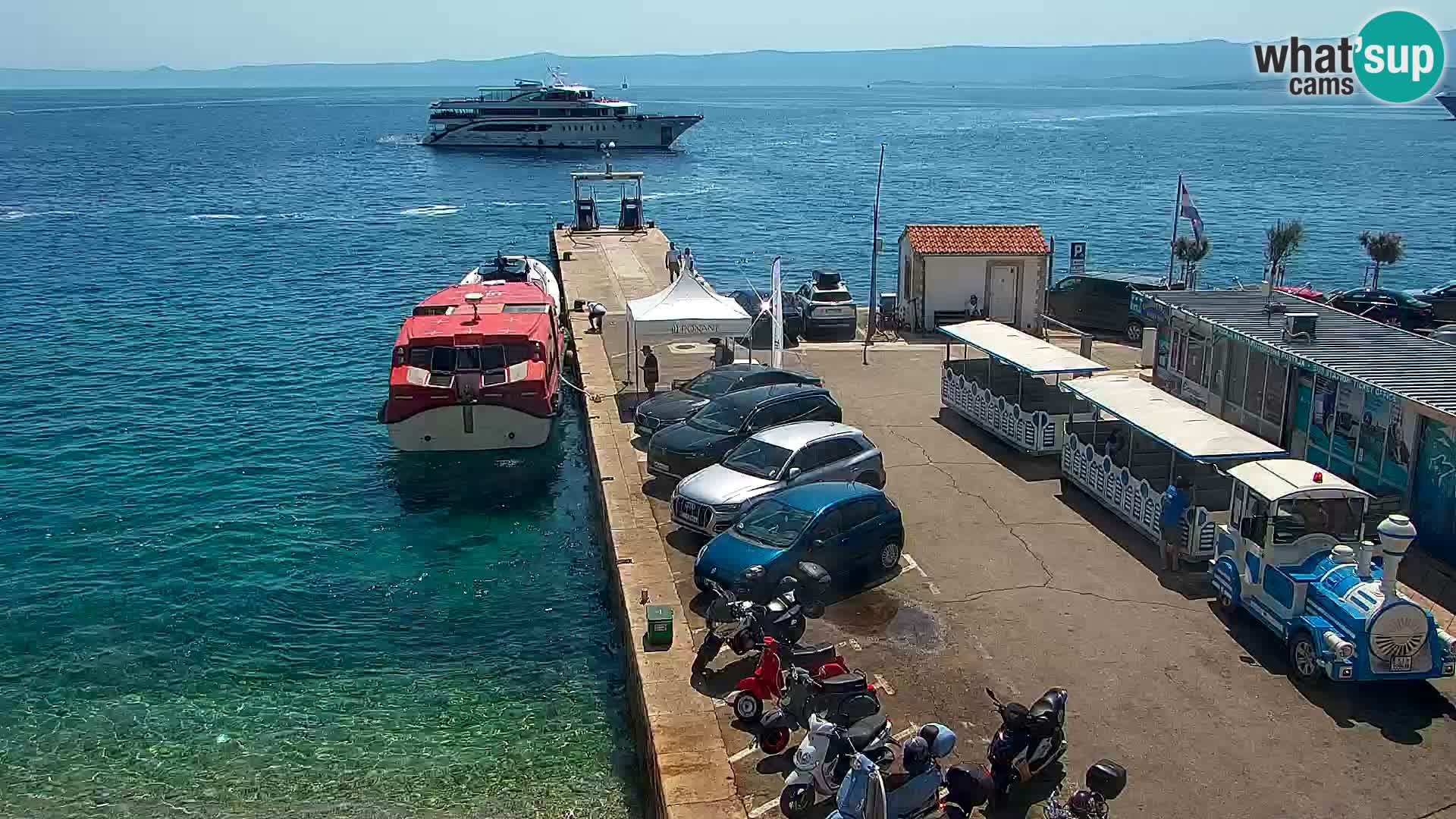 Webcam Bol Hafen & Ortszentrum – Liveblick aus Bol auf der Insel Brač