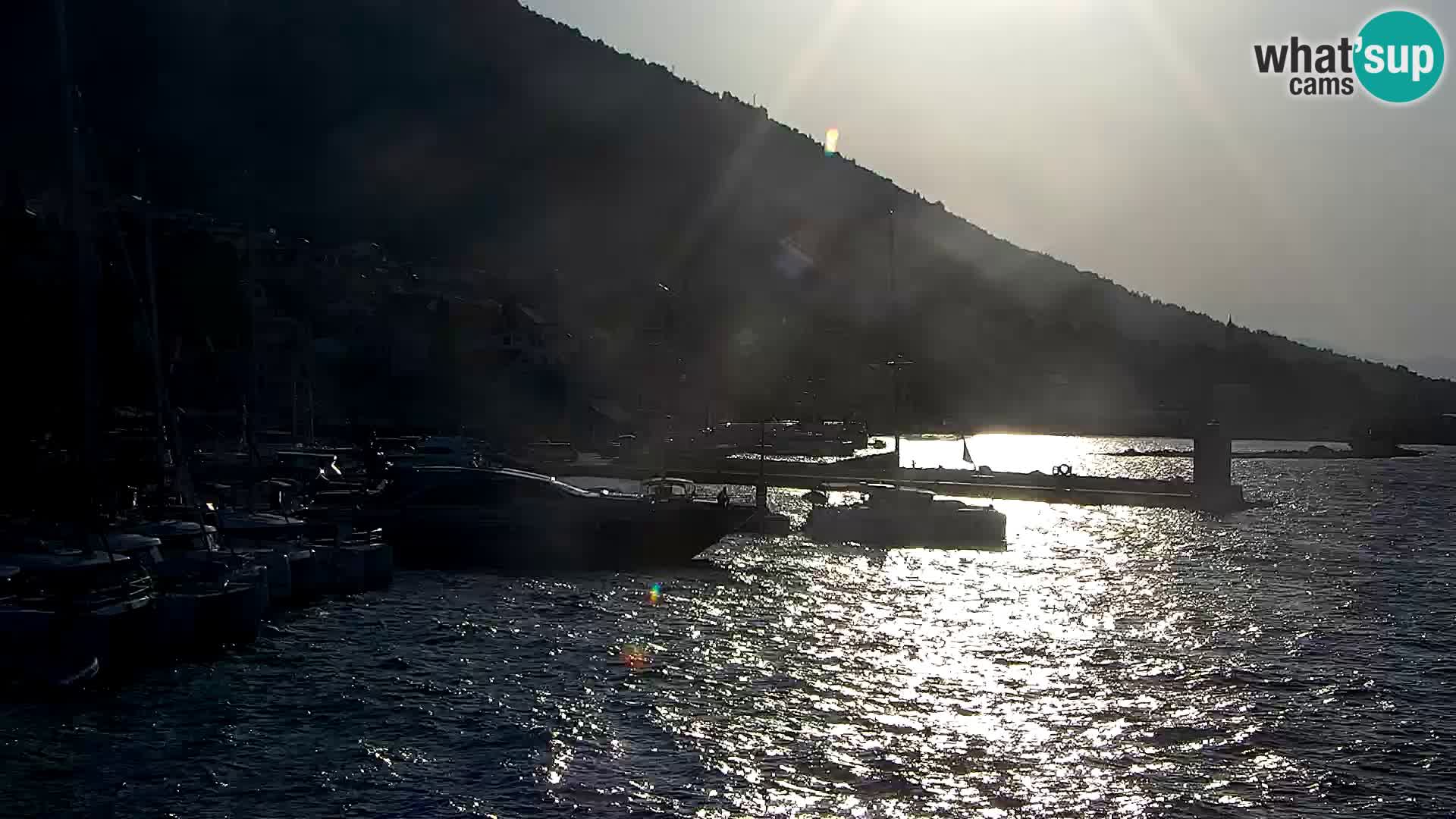 Webcam Bol Hafen & Ortszentrum – Liveblick aus Bol auf der Insel Brač
