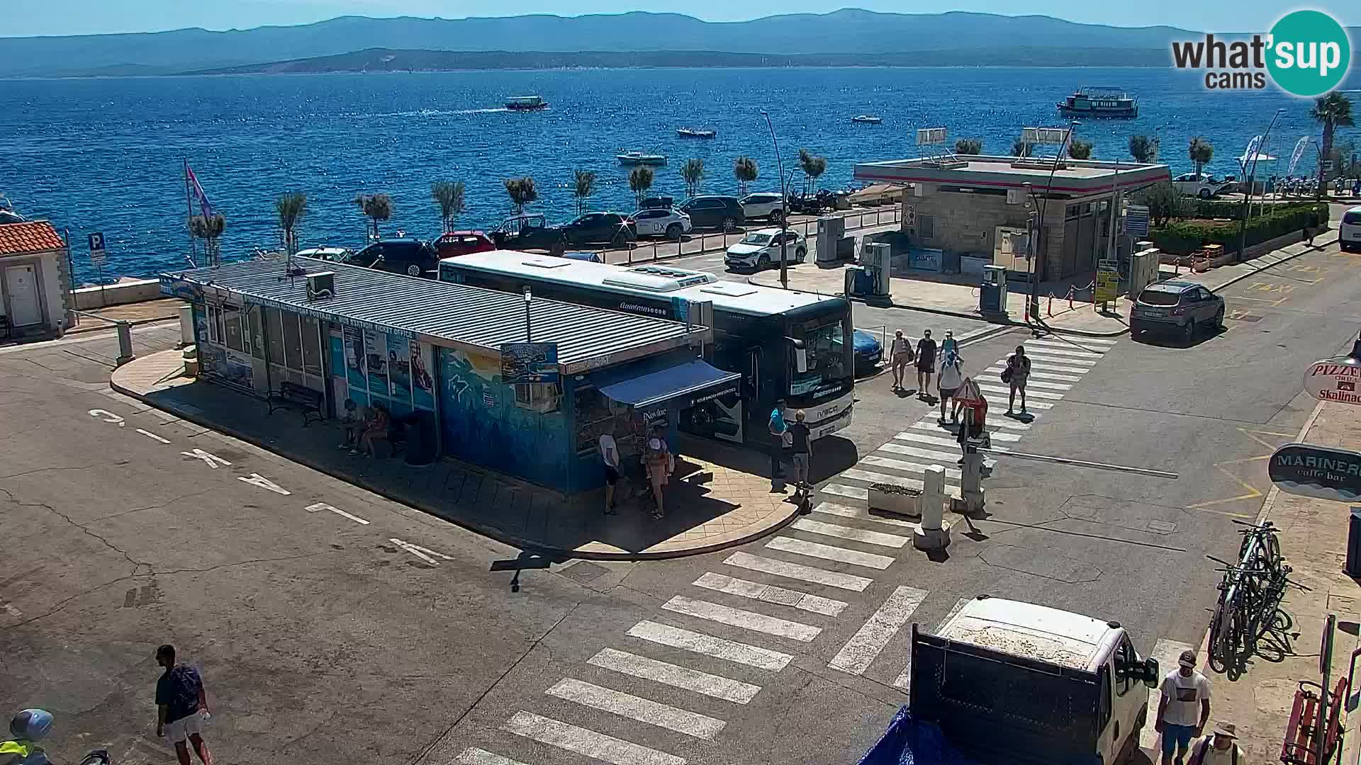 Webcam Bol Hafen & Ortszentrum – Liveblick aus Bol auf der Insel Brač