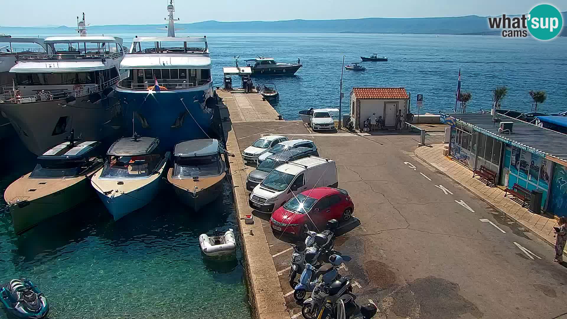 Webcam Bol Hafen & Ortszentrum – Liveblick aus Bol auf der Insel Brač