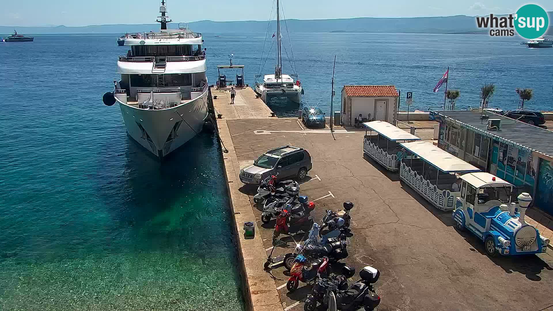 Webcam Bol Centre-Ville & Marina – Vue en direct depuis Bol, île de Brač