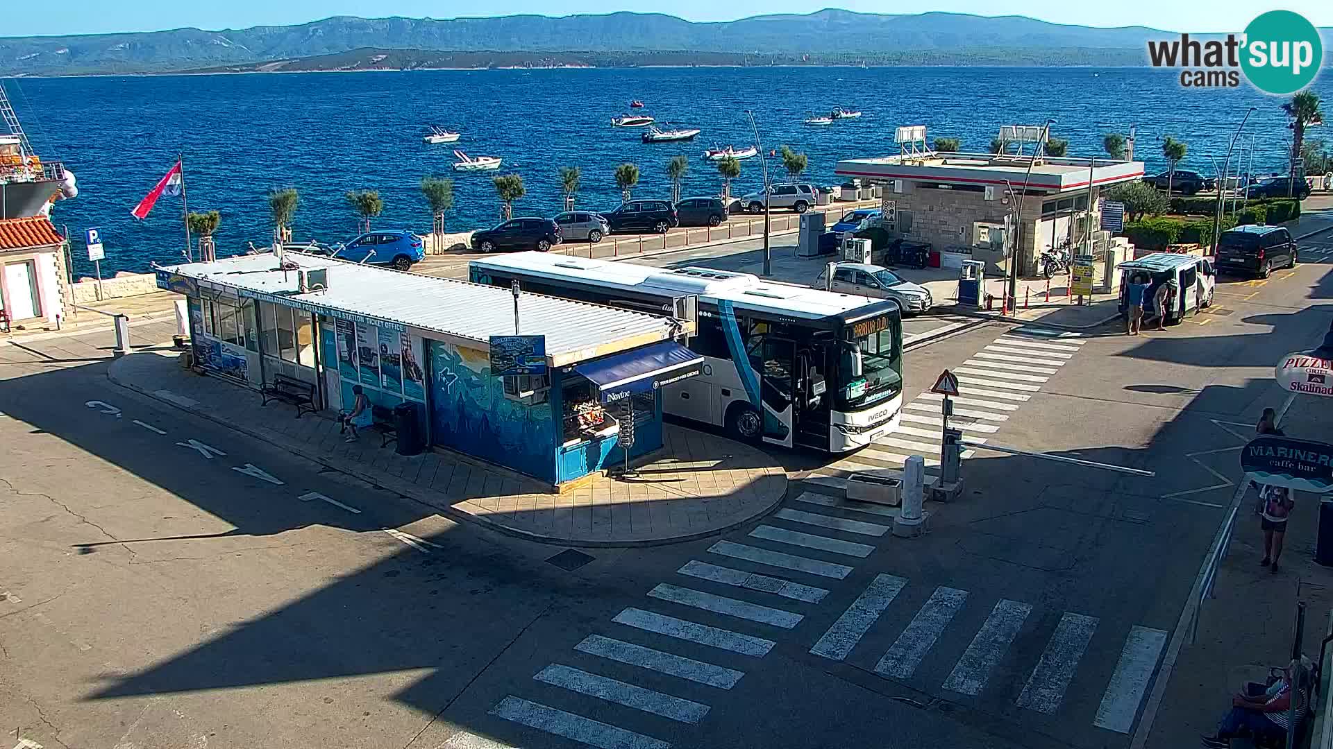 Webcam Bol Hafen & Ortszentrum – Liveblick aus Bol auf der Insel Brač