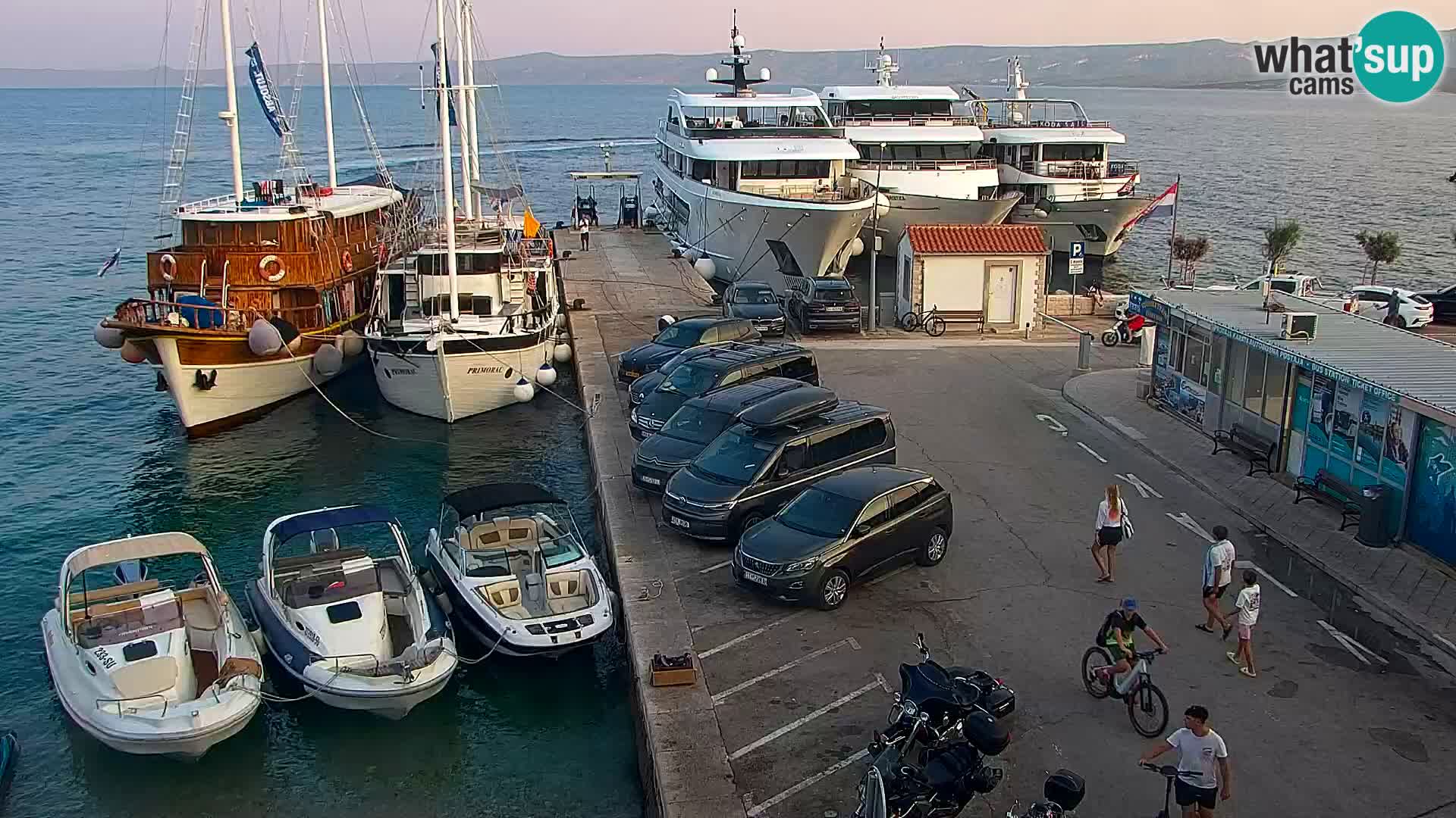 Webcam Bol centre-ville & marina – Vue en direct depuis Bol, île de Brač
