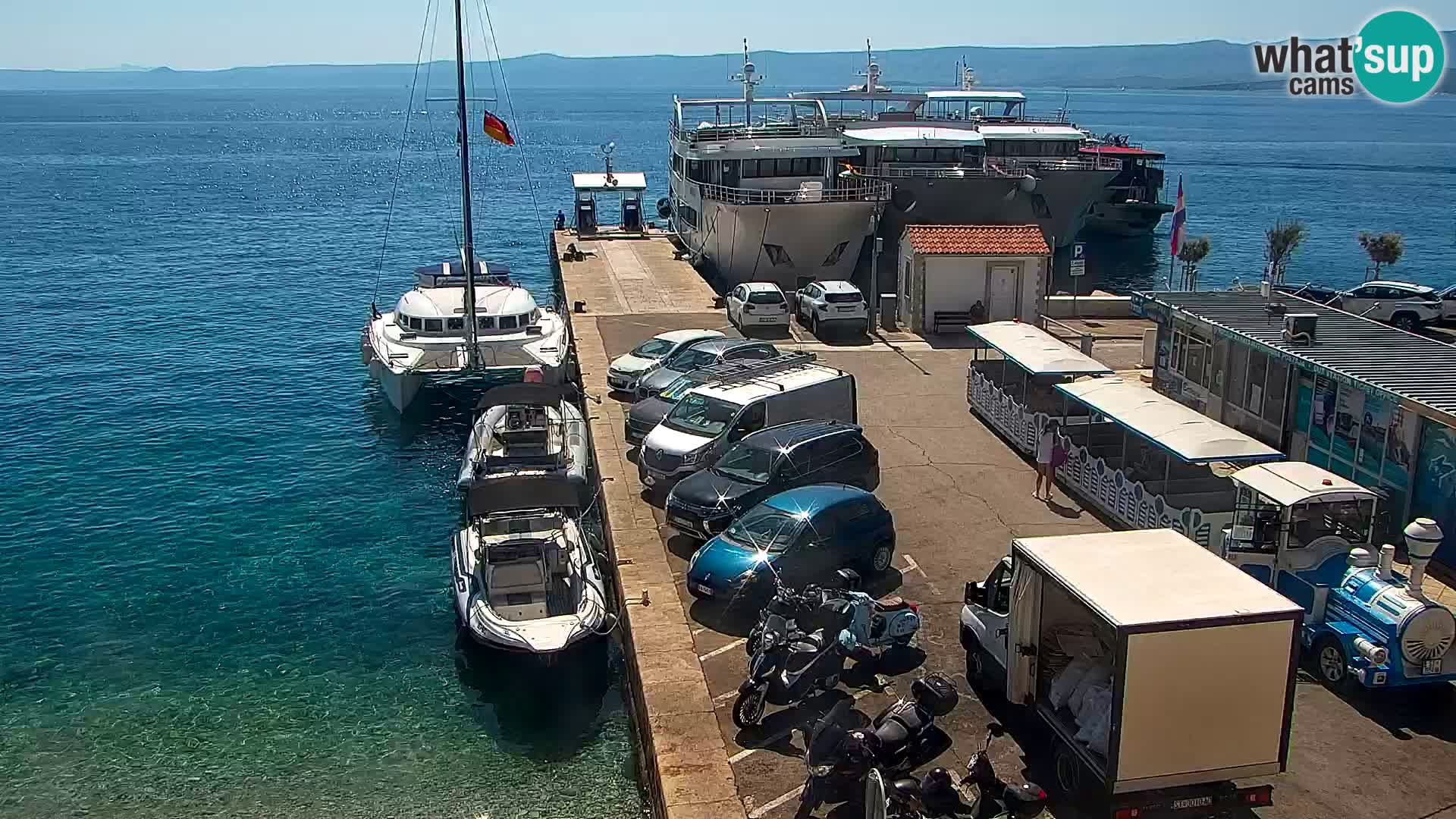 Webcam Bol Town Center & Marina – Live View from Bol, Brač