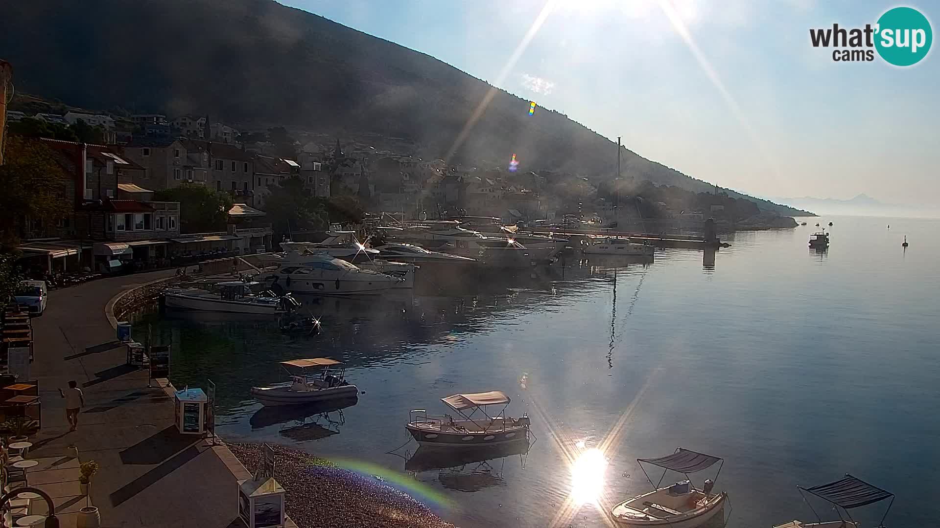 Webcam Bol Town Center & Marina – Live View from Bol, Brač