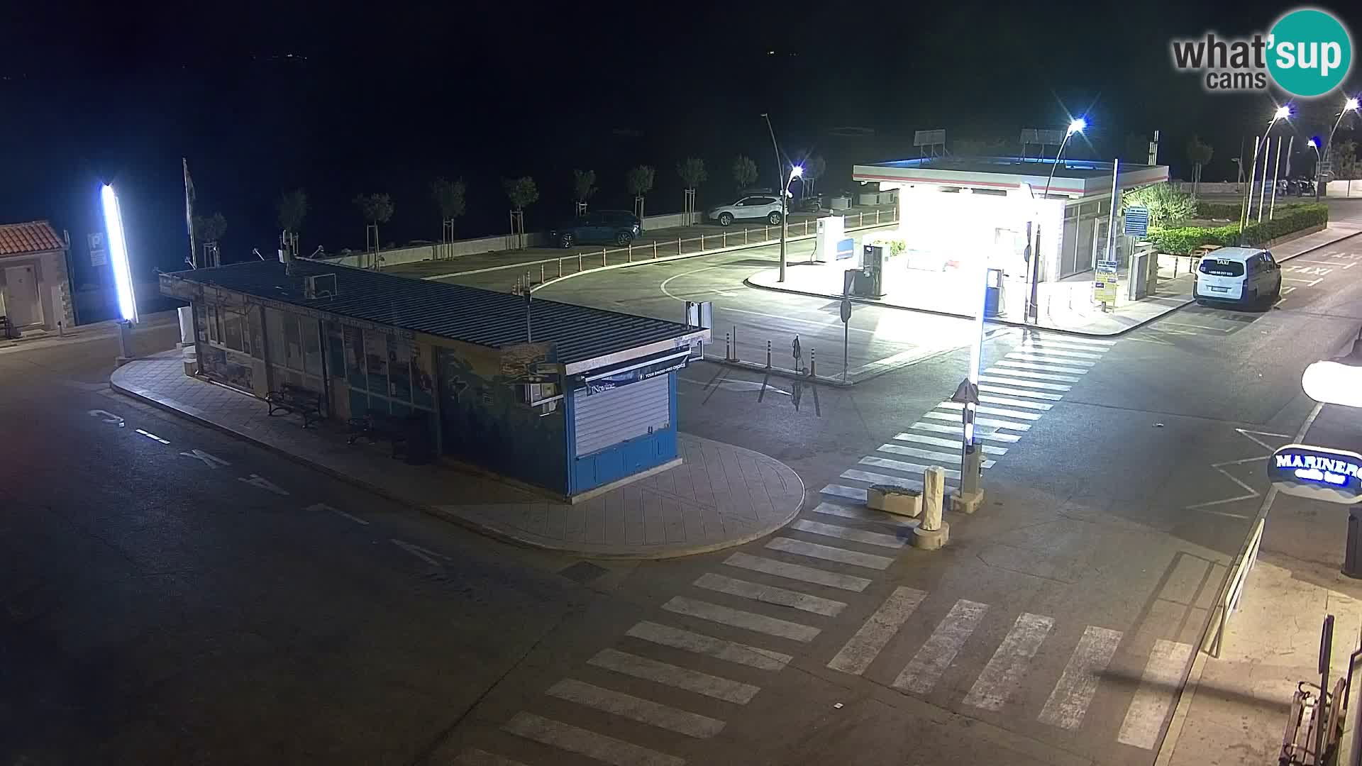 Webcam Bol Centro e Marina – Vista live dal porto di Bol