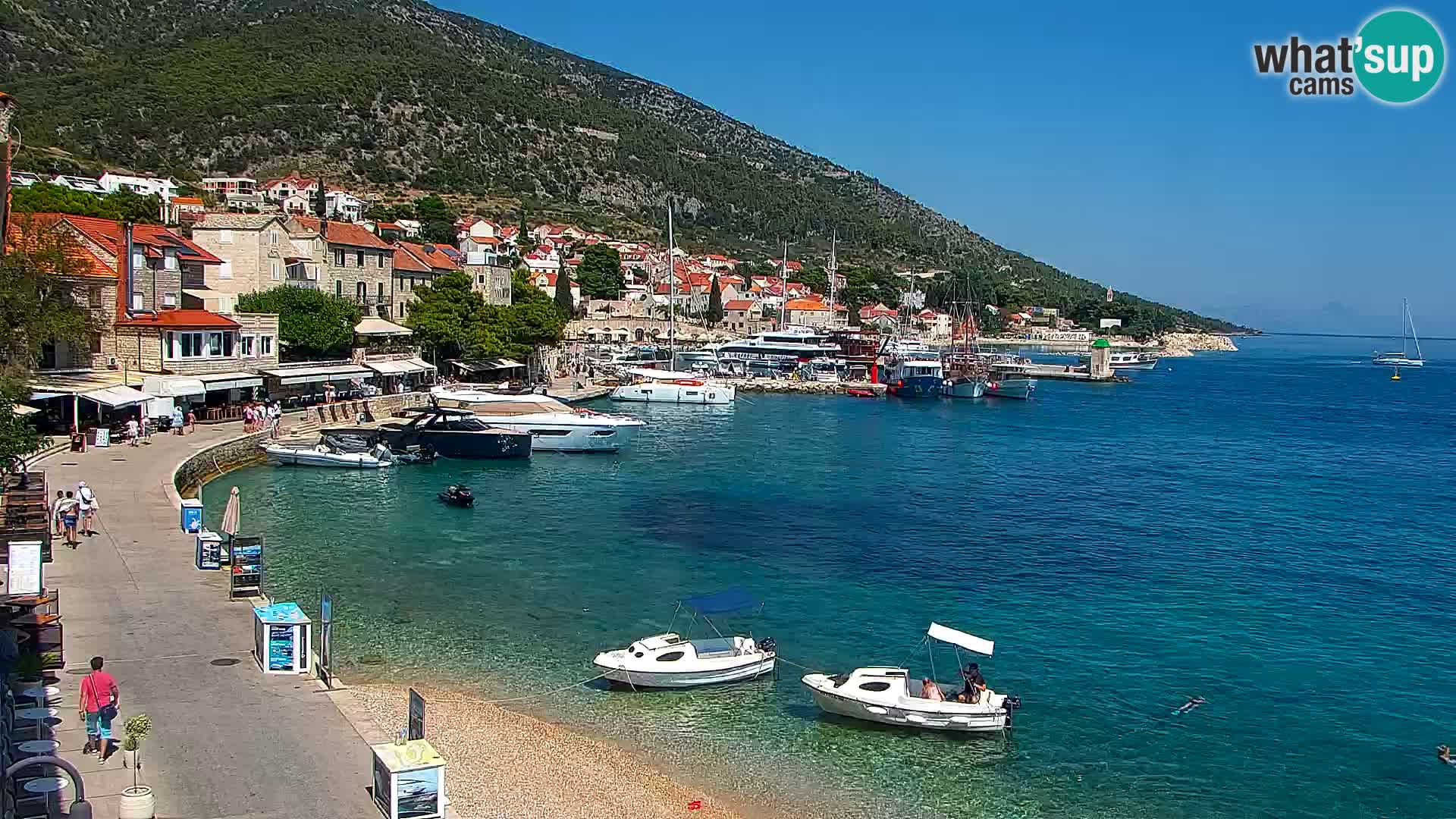 Webcam Bol Hafen & Ortszentrum – Liveblick aus Bol auf der Insel Brač