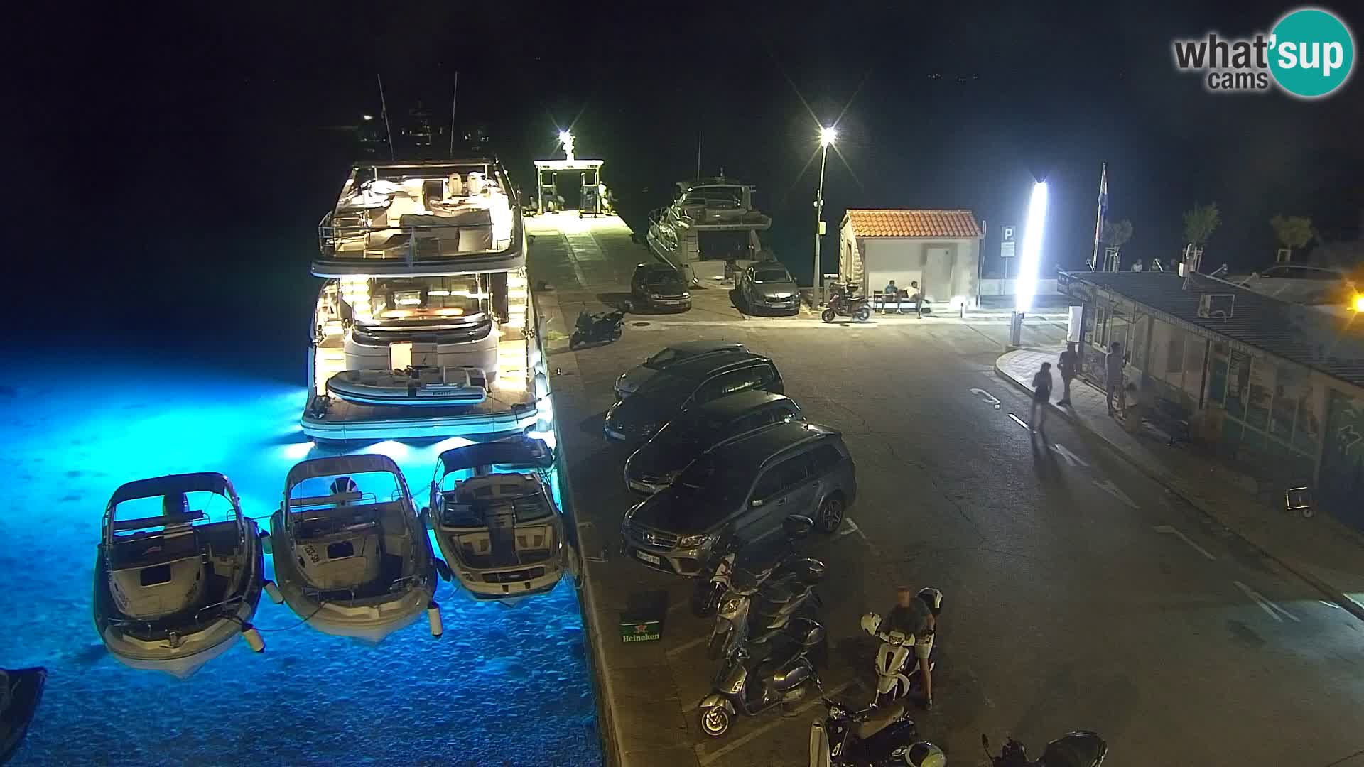Webcam Bol Hafen & Ortszentrum – Liveblick aus Bol auf der Insel Brač