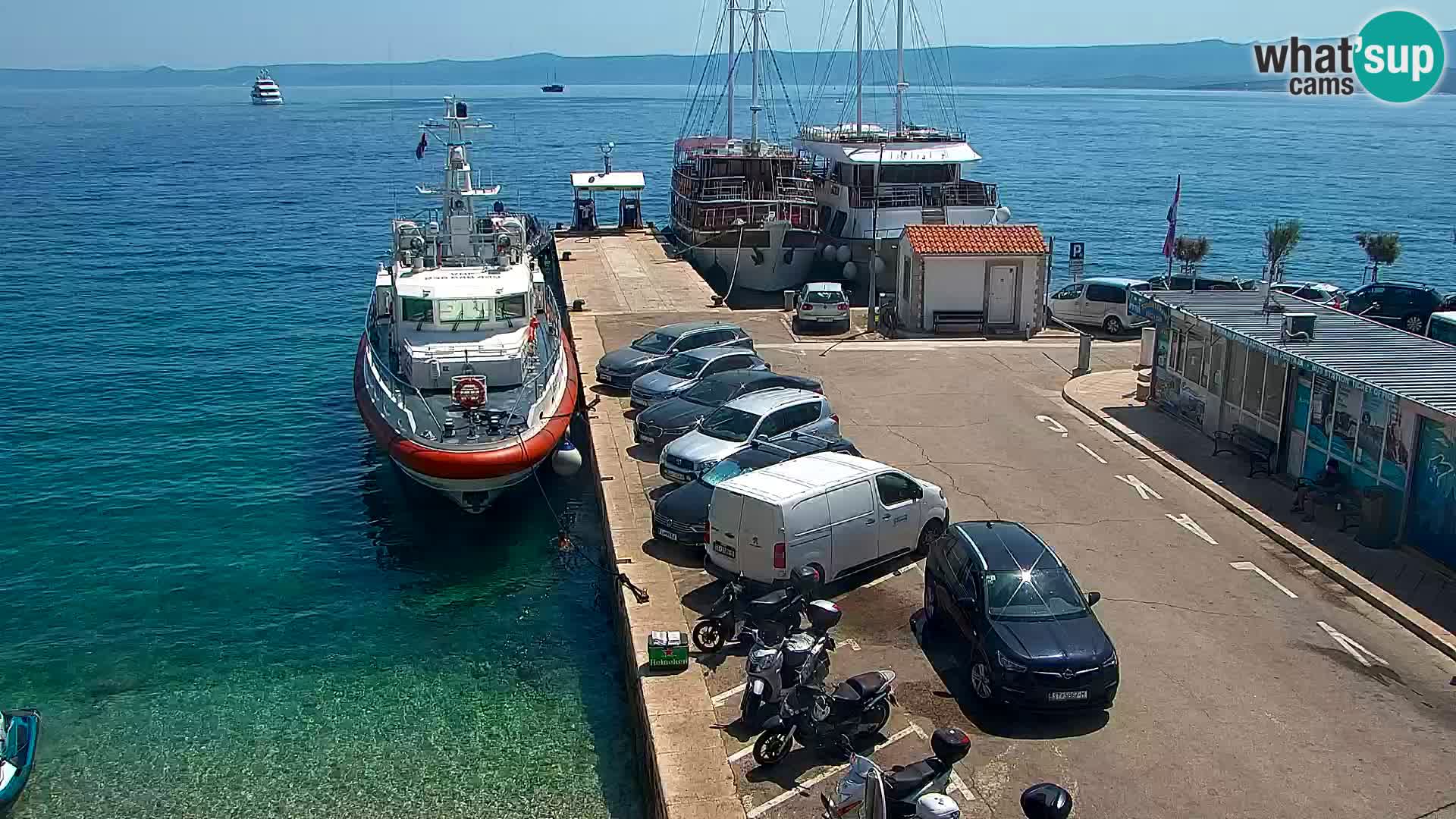 Webcam Bol Hafen & Ortszentrum – Liveblick aus Bol auf der Insel Brač