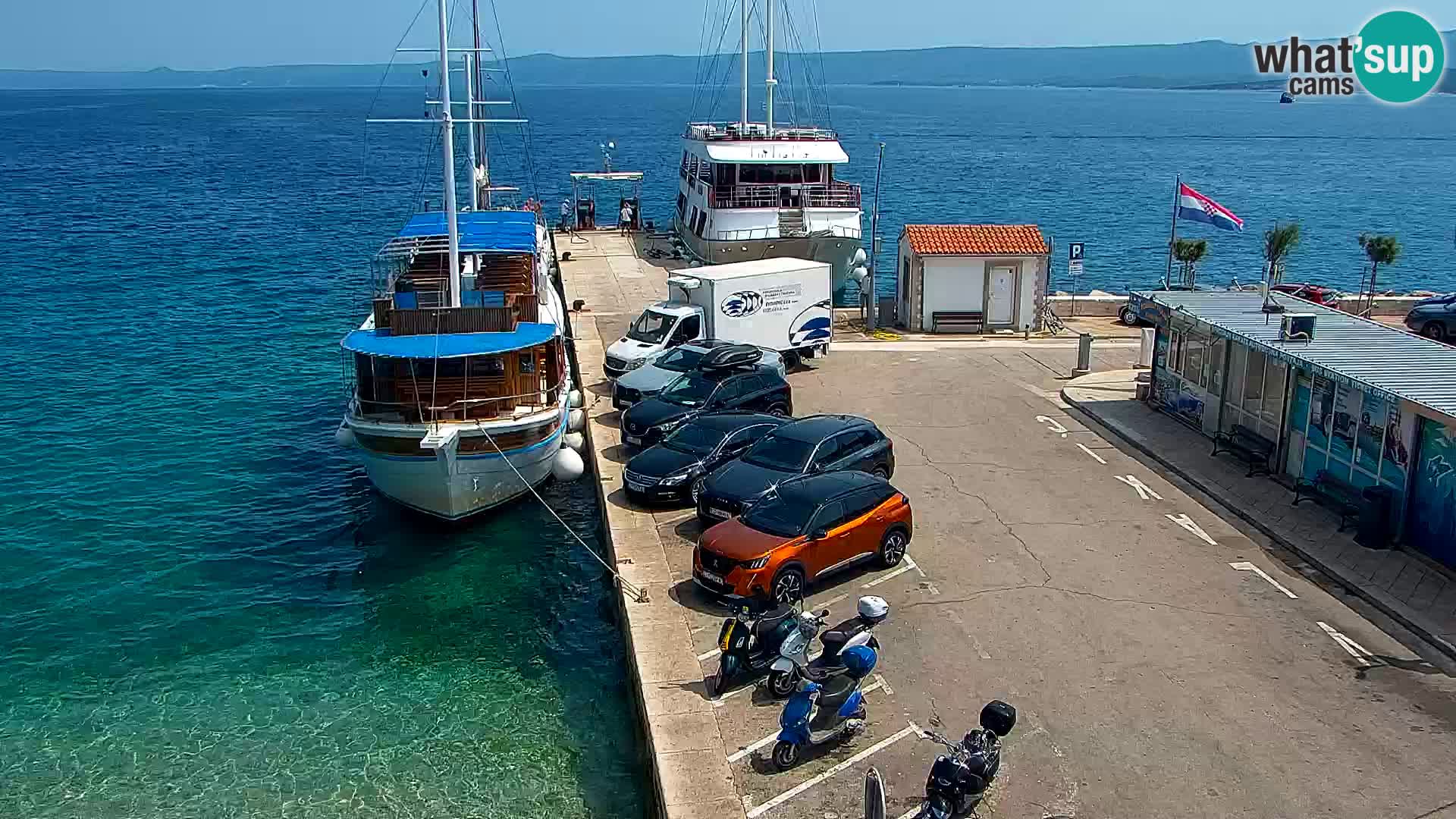 Webcam Bol Hafen & Ortszentrum – Liveblick aus Bol auf der Insel Brač